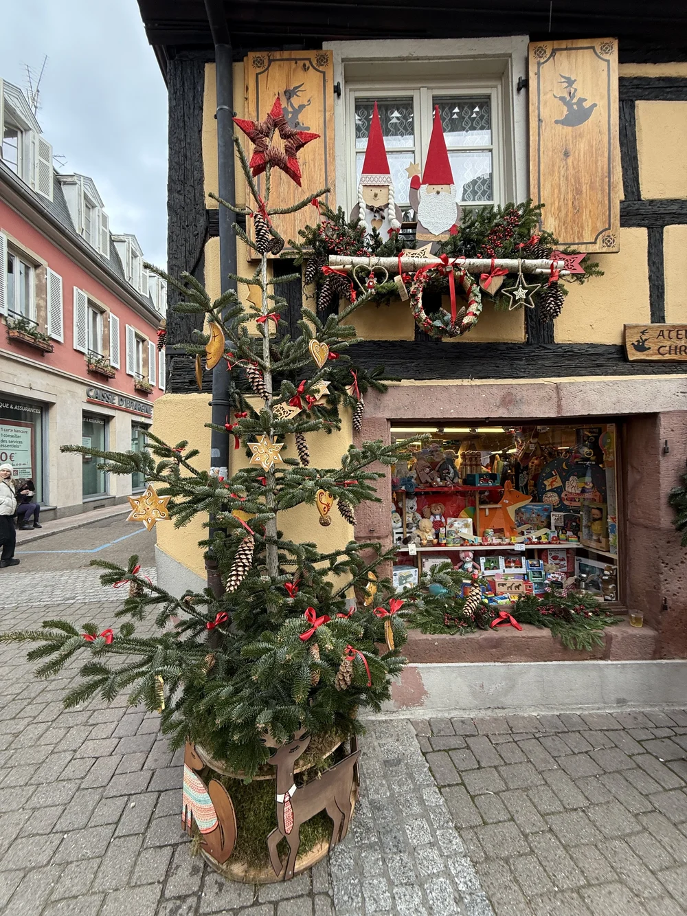 Ribeauville Christmas Decor.JPG