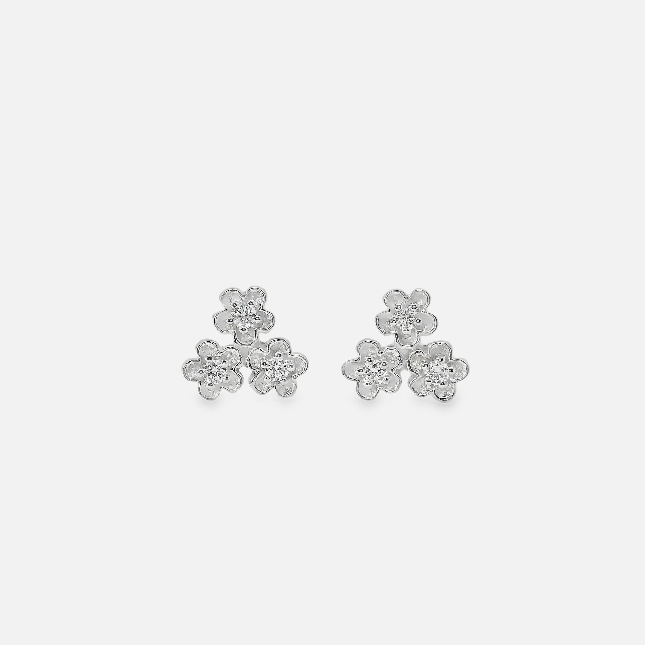 Mini Trio Flower Stud