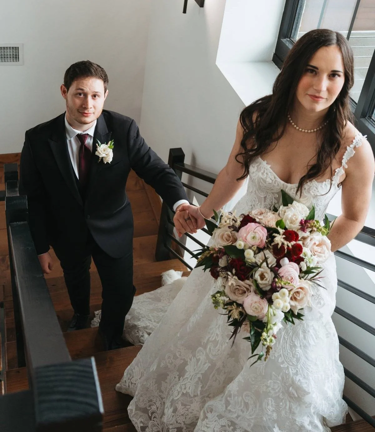 Warm, textural blooms just feel right this time of year &mdash; cozy, layered, and full of depth. 🤍✨ If you&rsquo;re dreaming up a winter wedding moment, we&rsquo;d love to design something that feels like you.
Reach out to set up your consultation 