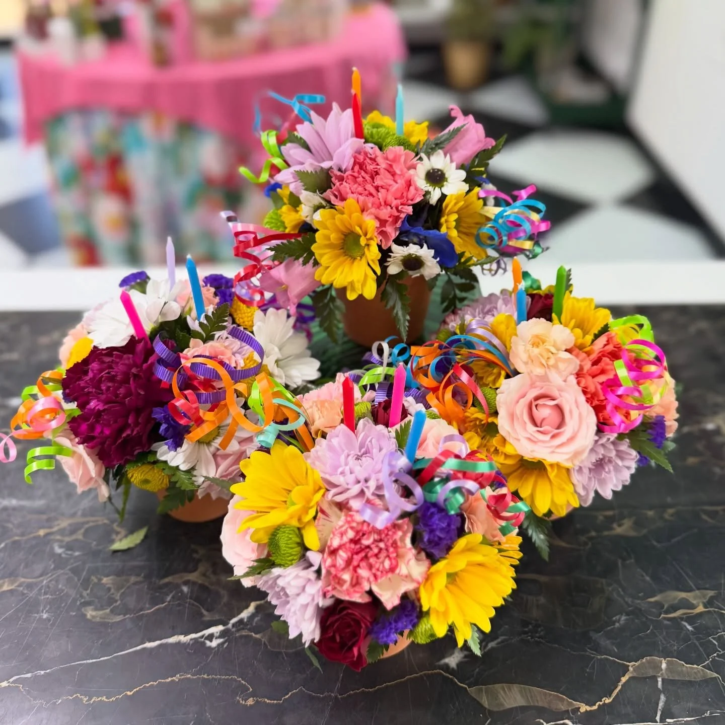 A birthday treat that lasts a little longer ✨🧁
Our floral cupcakes are the sweetest way to celebrate&mdash;no crumbs, just blooms that stick around well past the candles.

Perfect for surprising someone special or adding a little extra joy to their 