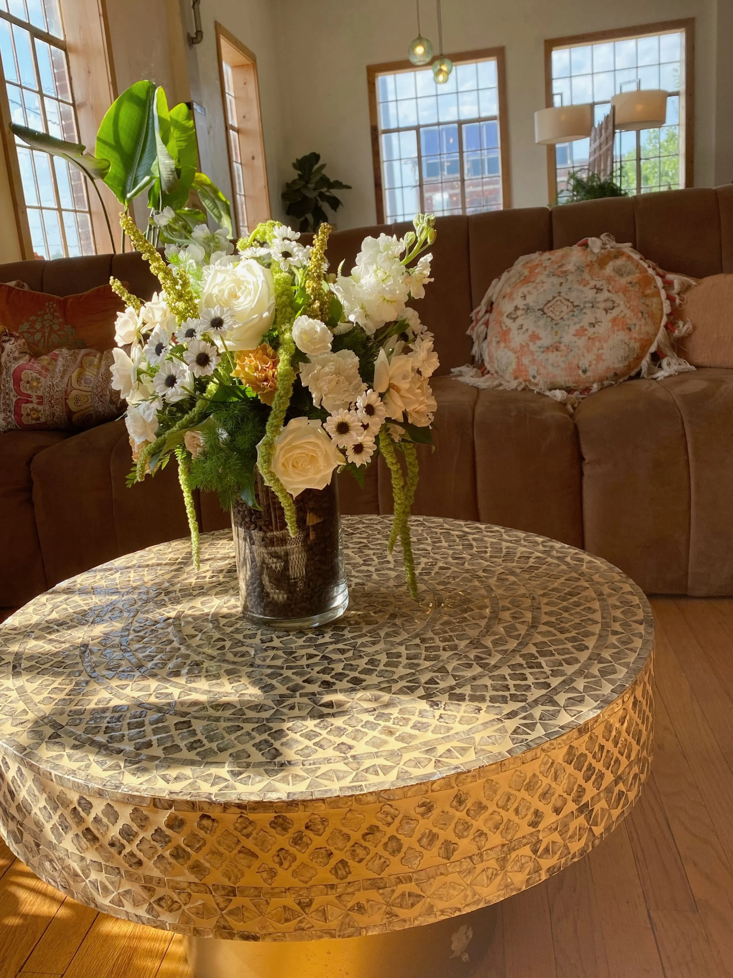 Happy Monday from Garden Party 🌼
From everyday blooms to life&rsquo;s biggest celebrations, GP is here to help bring your floral ideas to life all week long. Stop by the shop, order online, or call us and let us design something custom just for you.