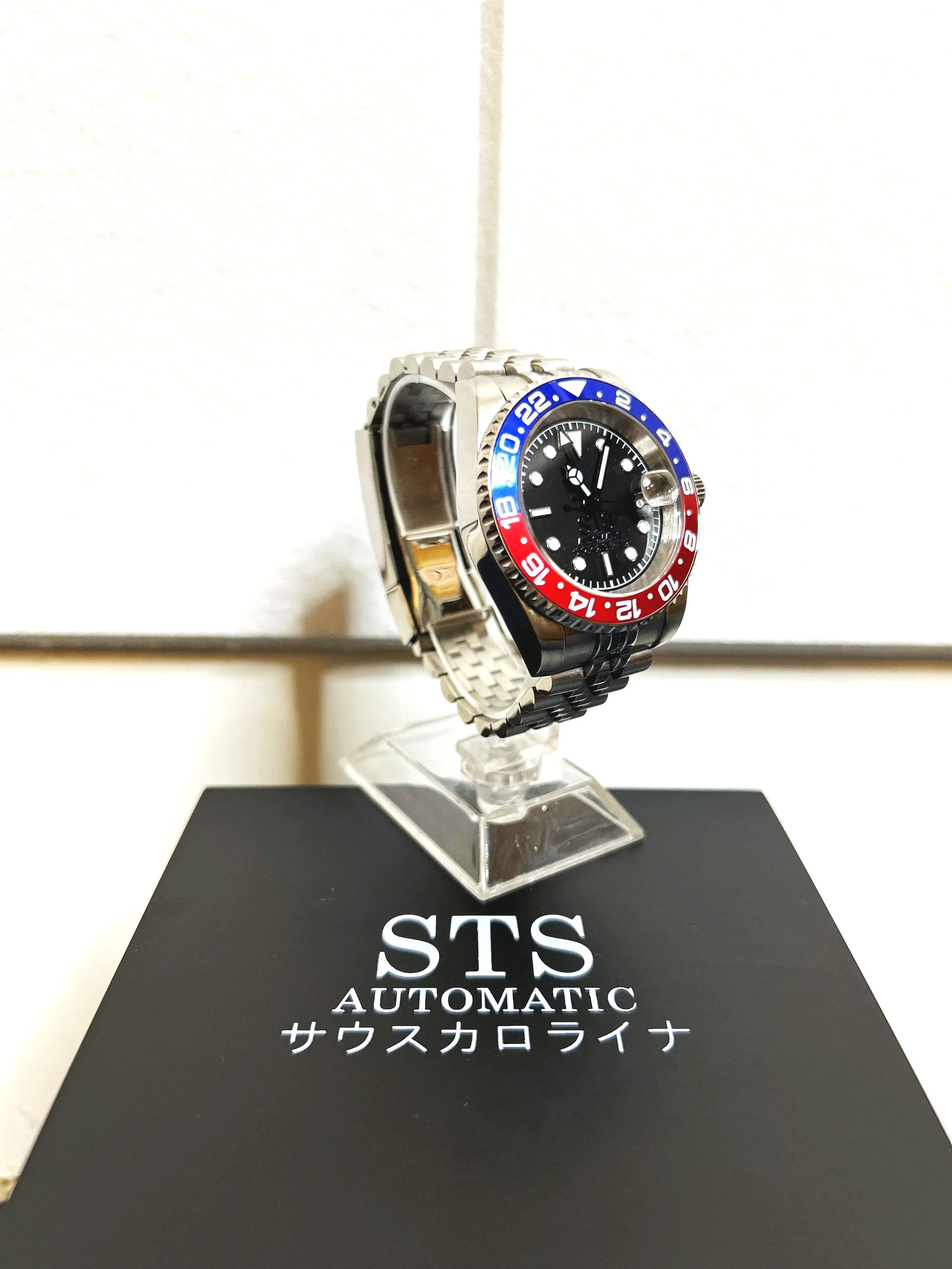 Scarlett Bluejay GMT