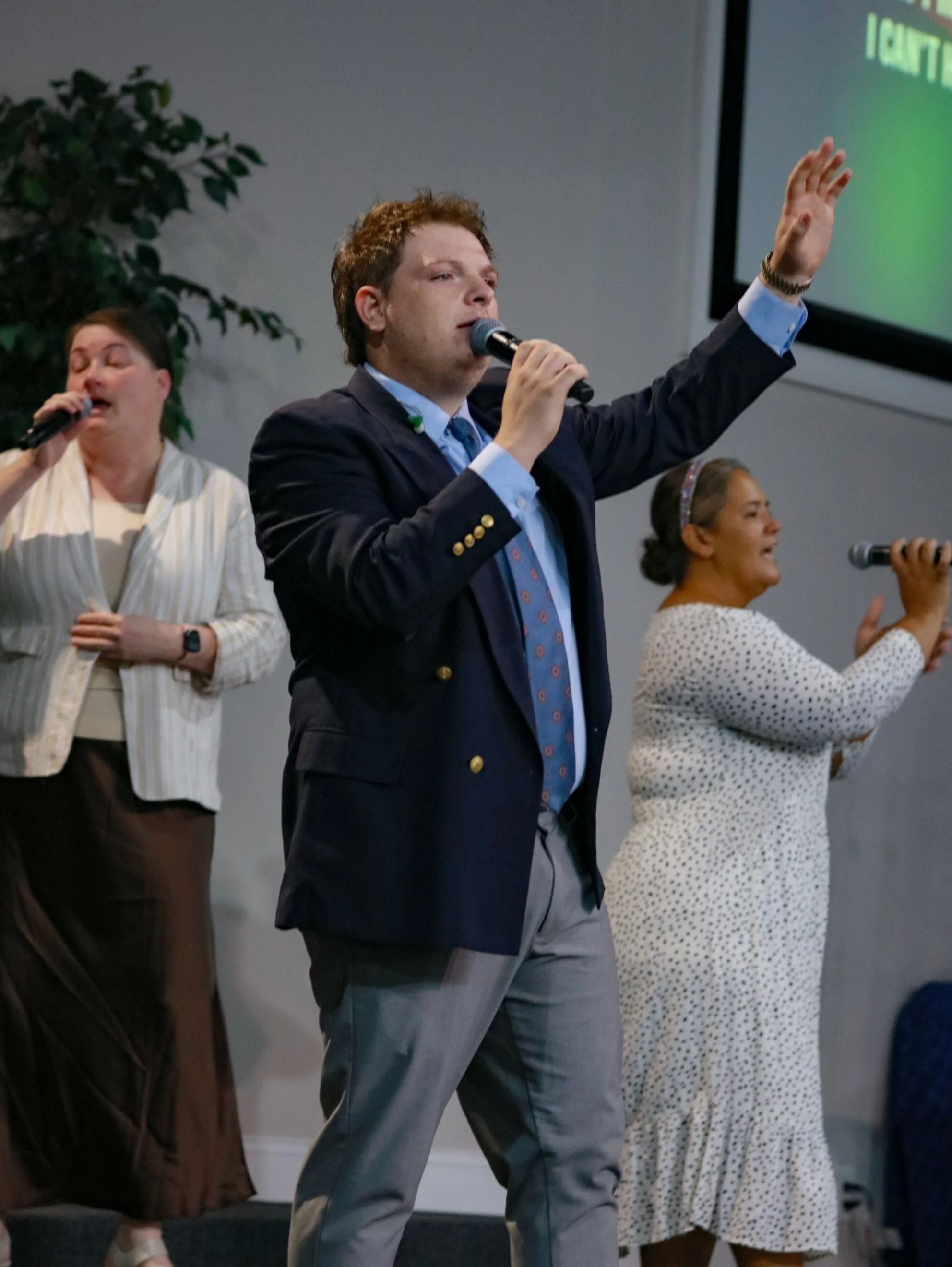 🔥 WE LEFT DIFFERENT. 🔥

Today, we gathered around our newly licensed ministers and prayed over the calling God has placed on their lives. What started as a moment of prayer became a powerful move of God. 🙌

There&rsquo;s something about getting in
