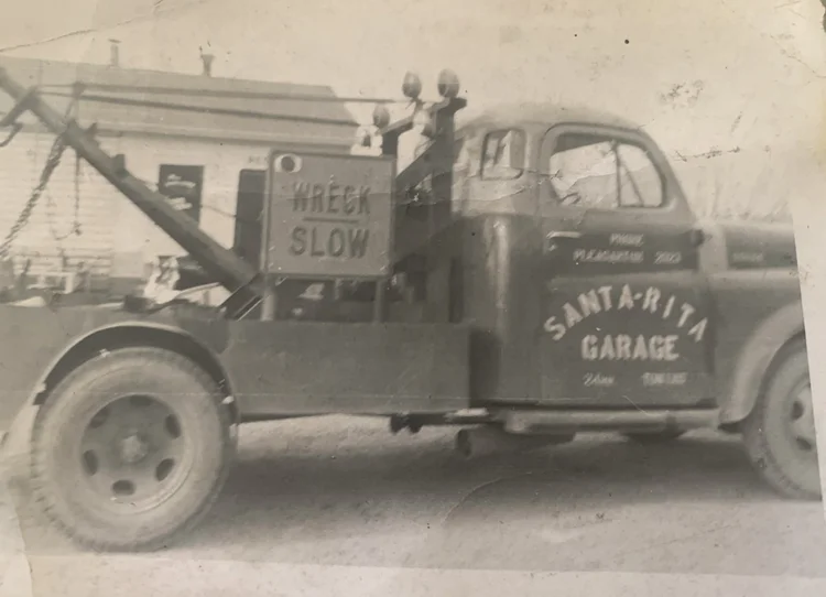 Rock & Roll Auto Recycling business photo