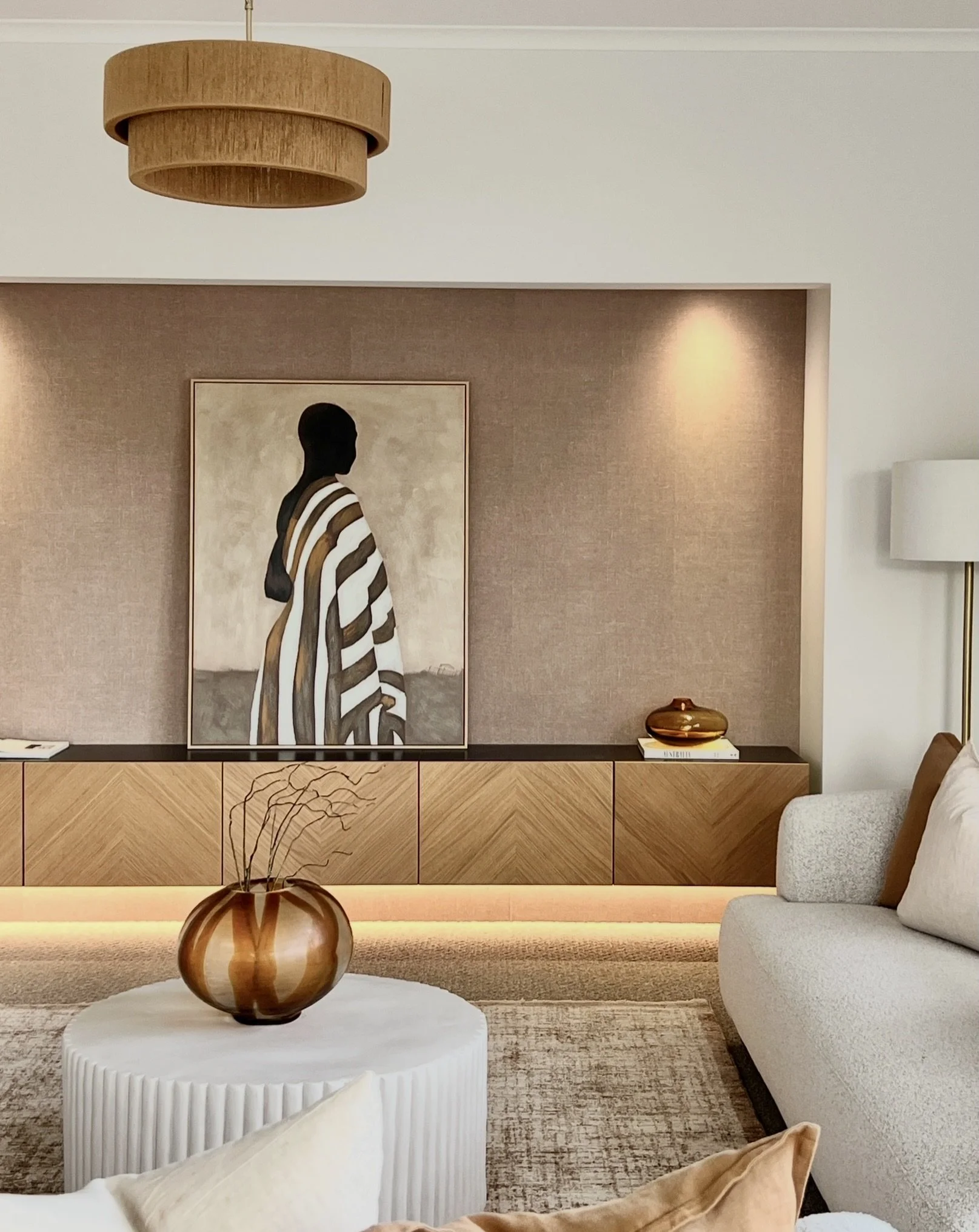 Lounge room details at a recent style in central Albury, coming soon to market. 

Bold, sophisticated and newly renovated, this one is a show stopper. Keep your eyes peeled, you won&rsquo;t want to miss it! 

&mdash; 

Happy Friday! After a very busy