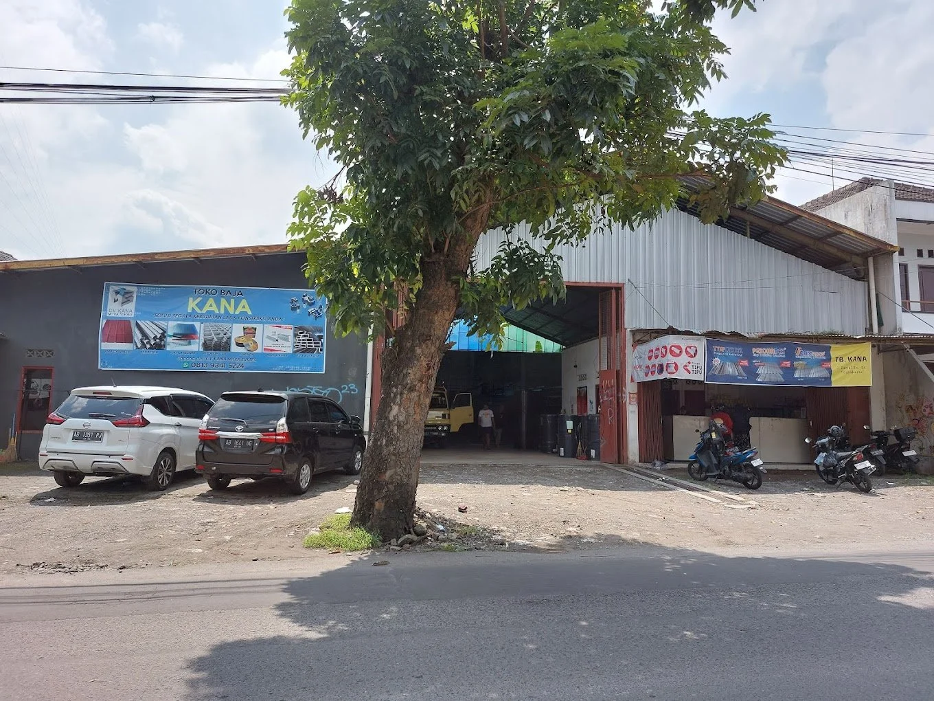 Oranssi project: studio shed