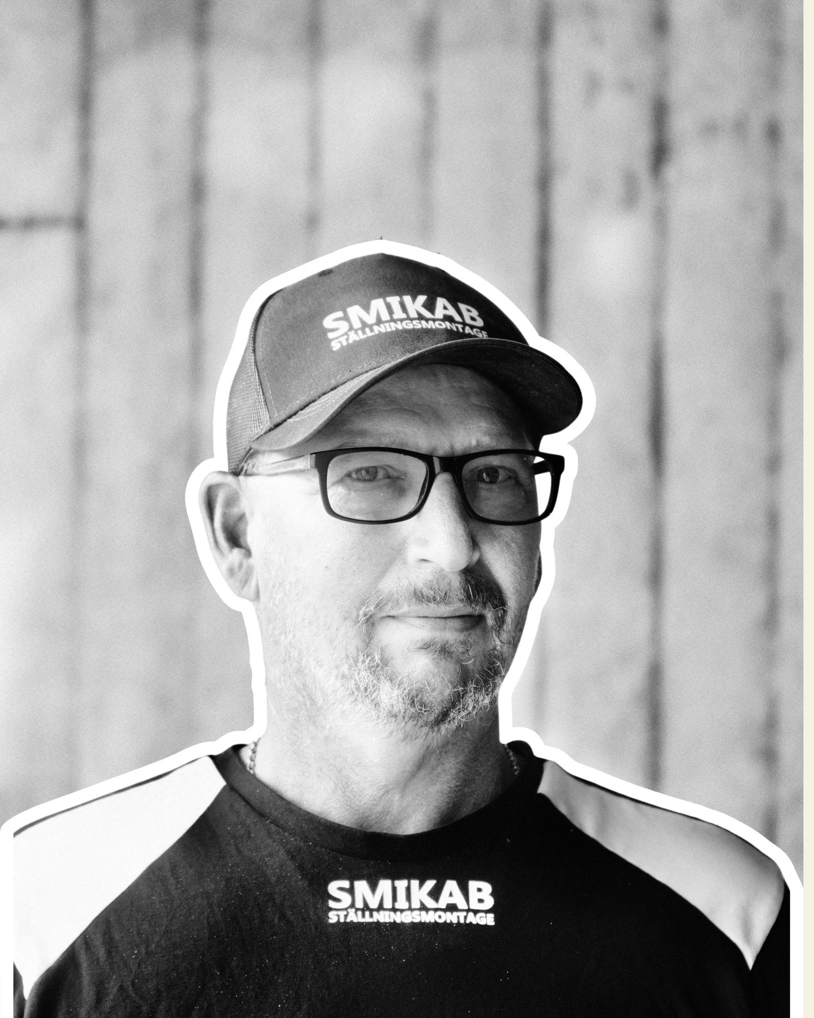 Jag  &auml;r den som alltid r&ouml;r mig fram&aring;t. Den som pushar teamet. Det &auml;r s&aring;n jag &auml;r. 

Jag kanske inte alltid den roligaste att jobba med men jag vill ha f&auml;rdiga projekt, hitta l&ouml;sningar och leverera resultat. F&