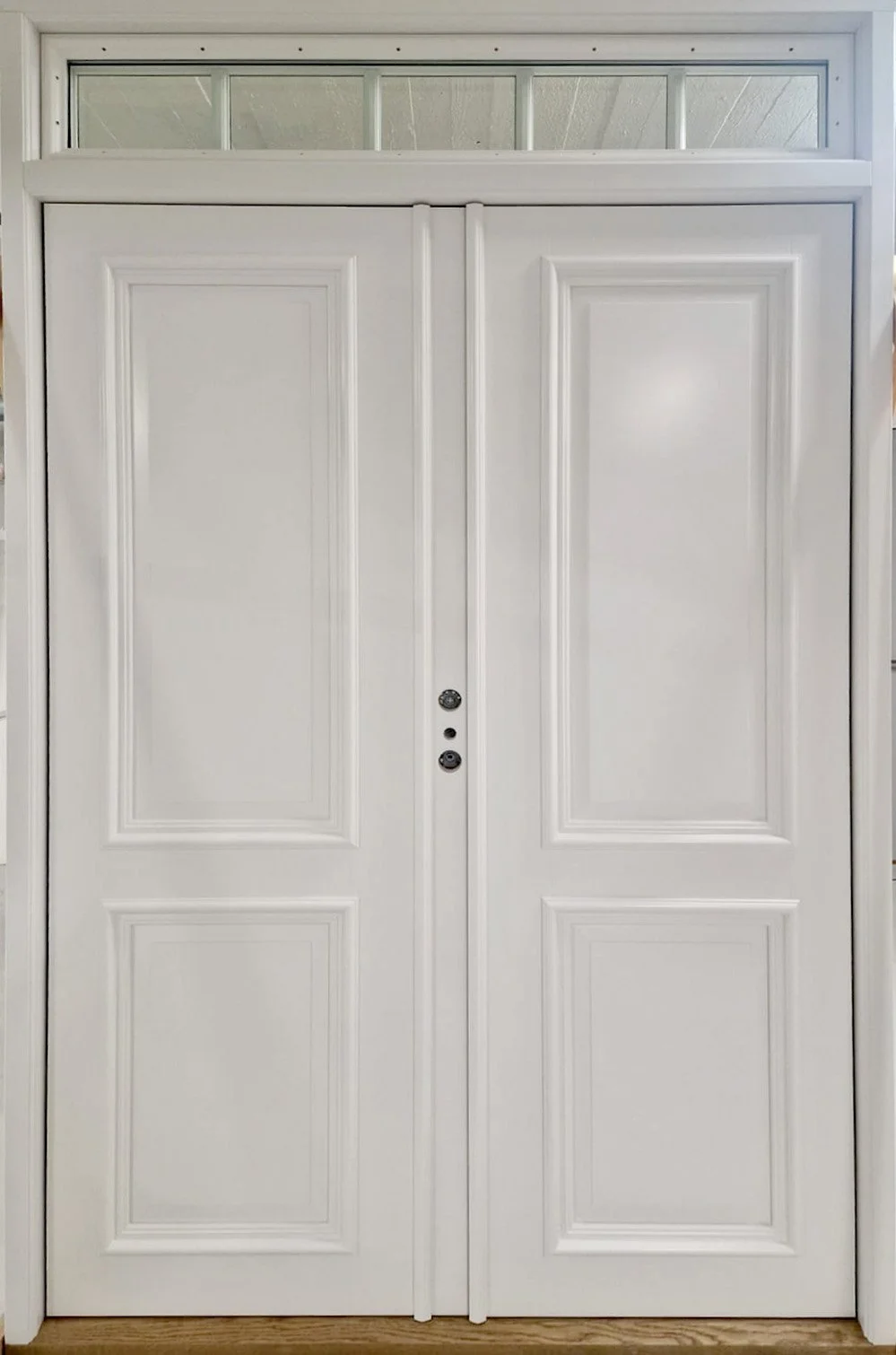 Red_WhatsApp Image 2025-09-24 at 07.52.28.jpg