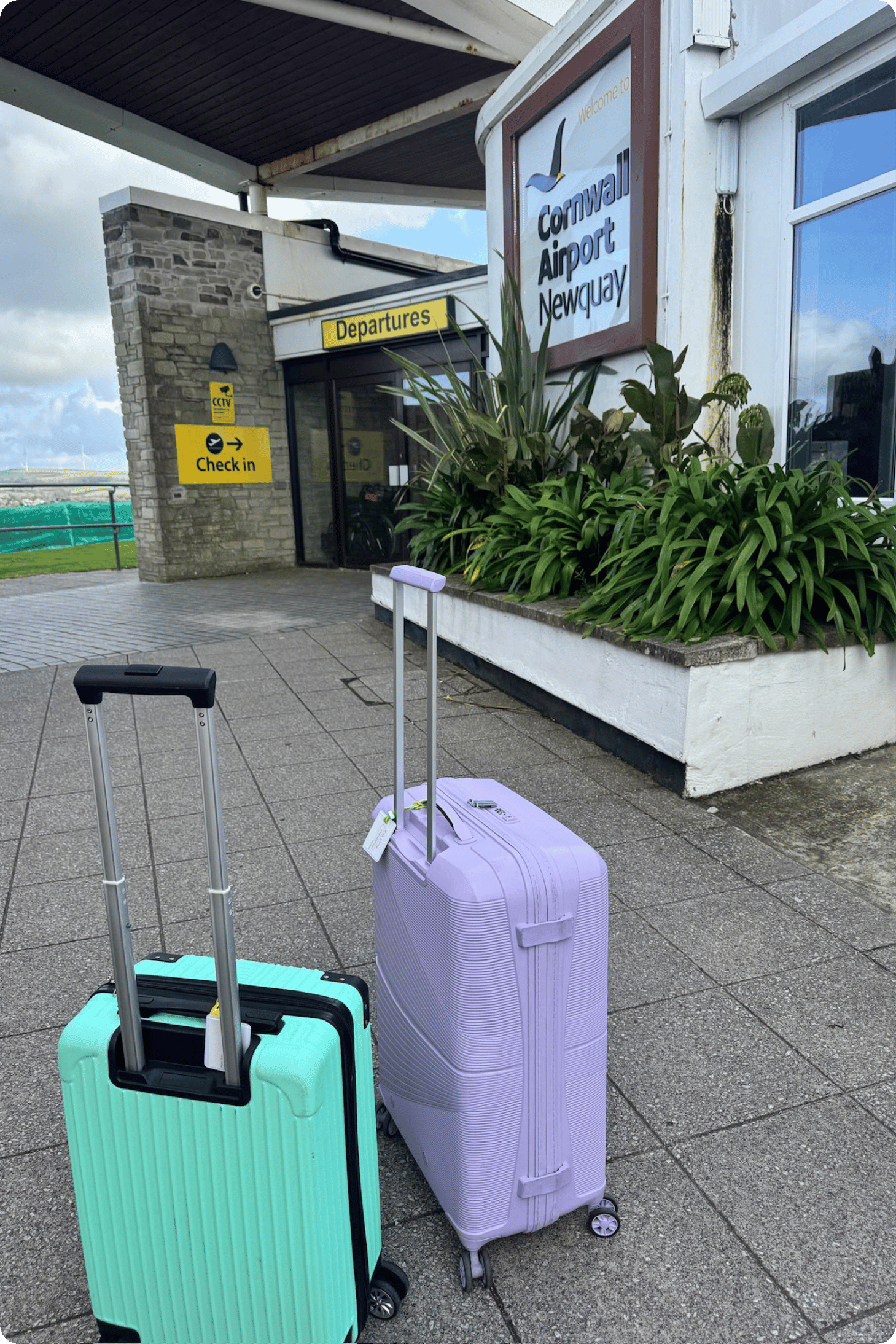 How to Get Through Airports Like a Seasoned Traveller