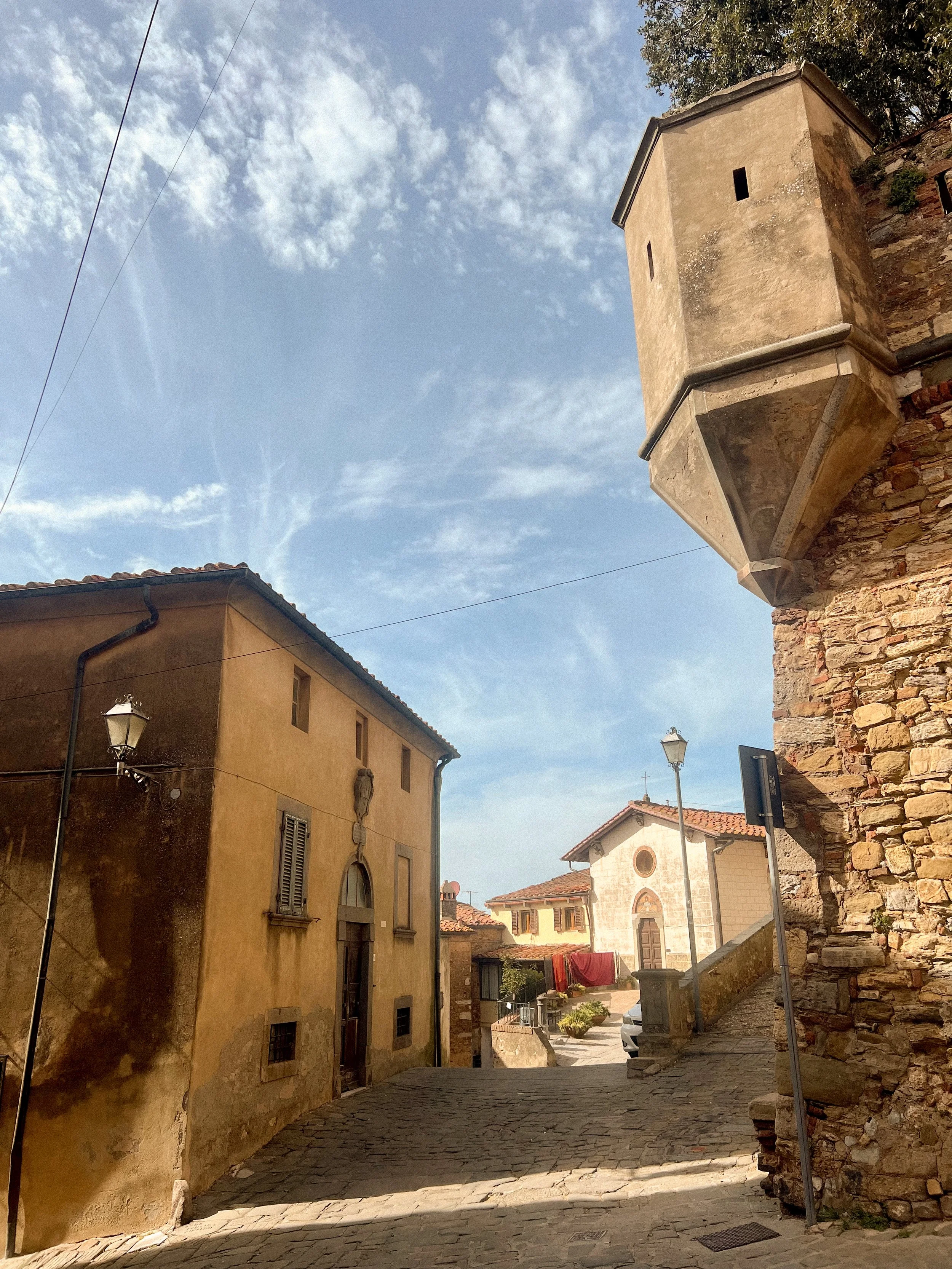 CASTAGENTO CARDUCCI BUILDINGS.JPG