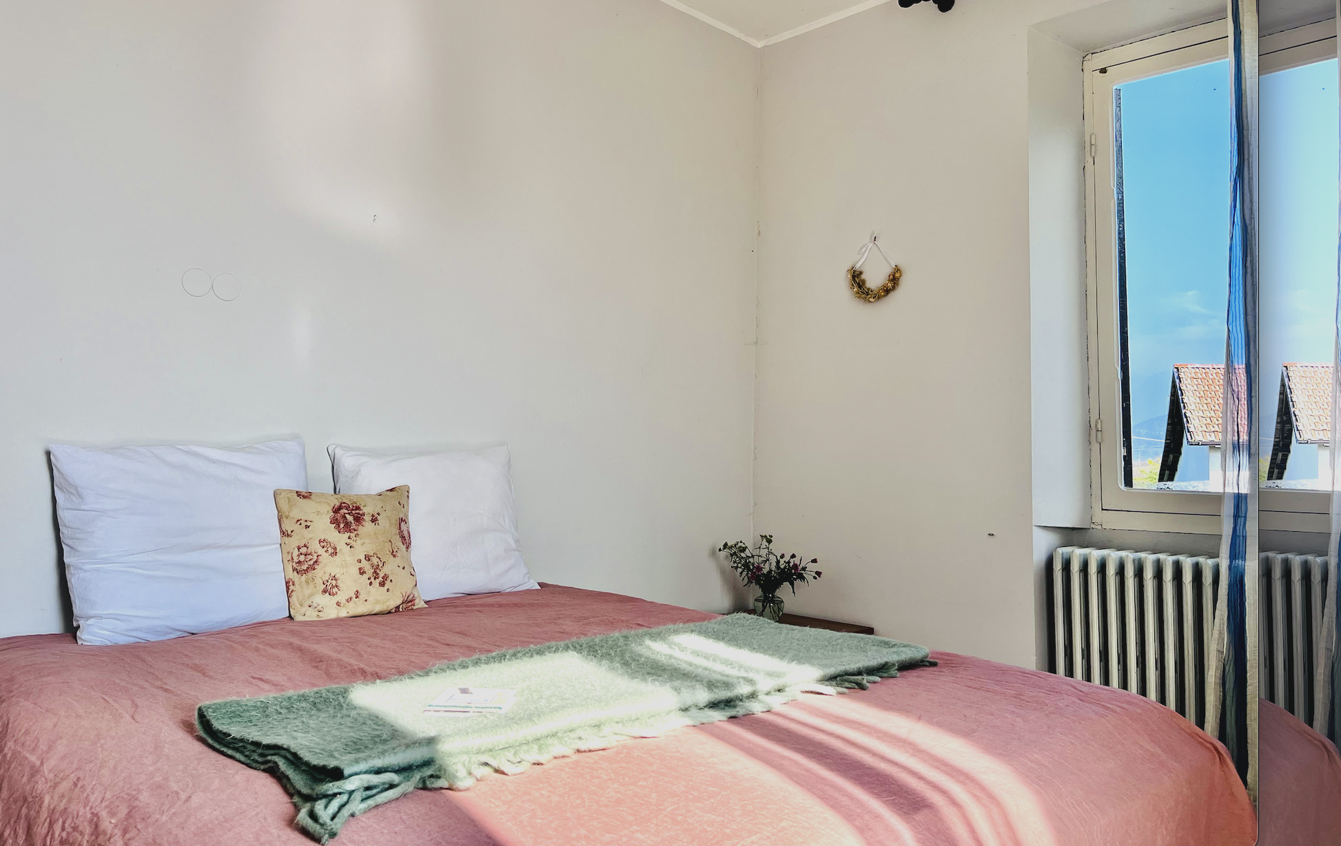 Bedroom Mary Oliver at retreat center in Piemonte
