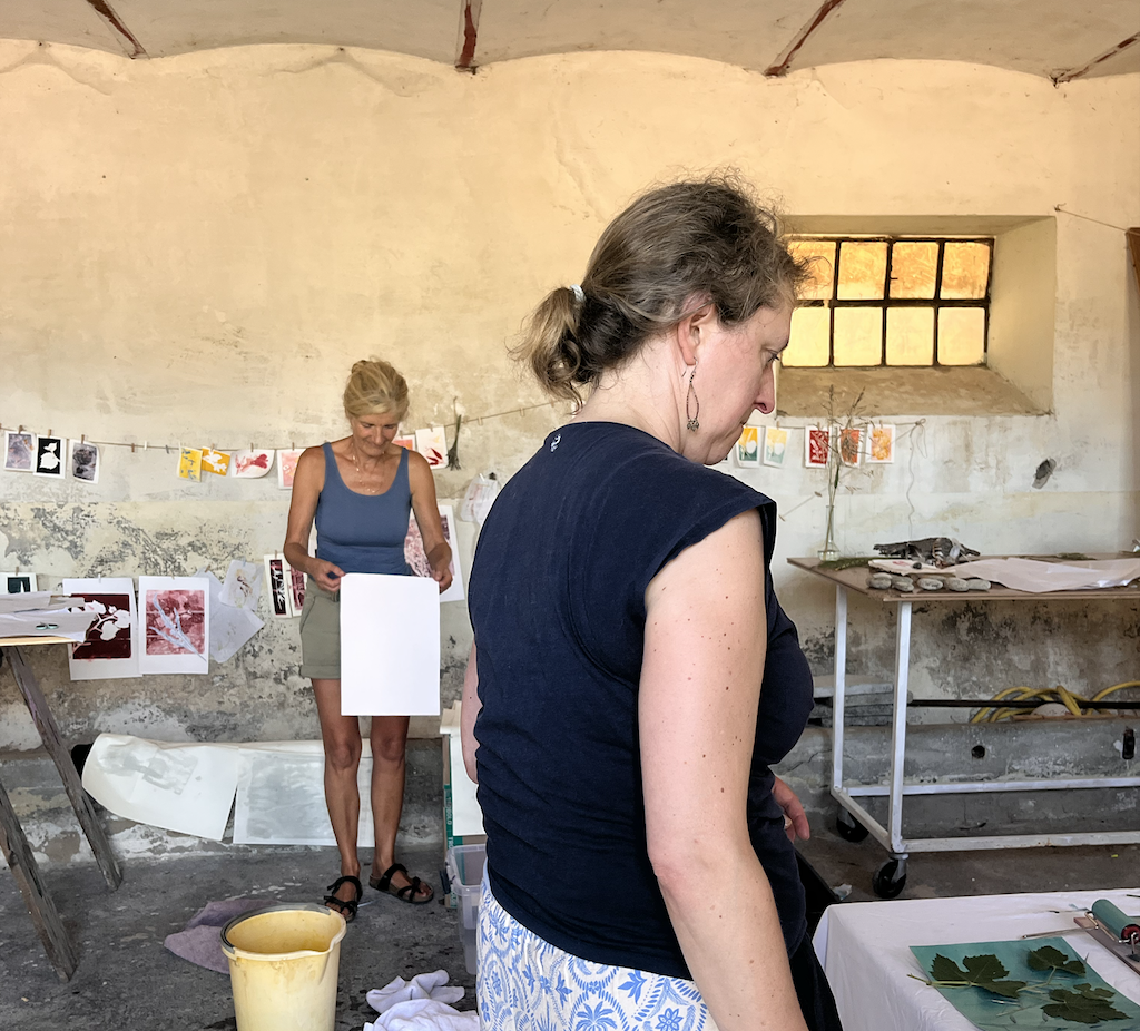 Reflecting Nature - printing with plants