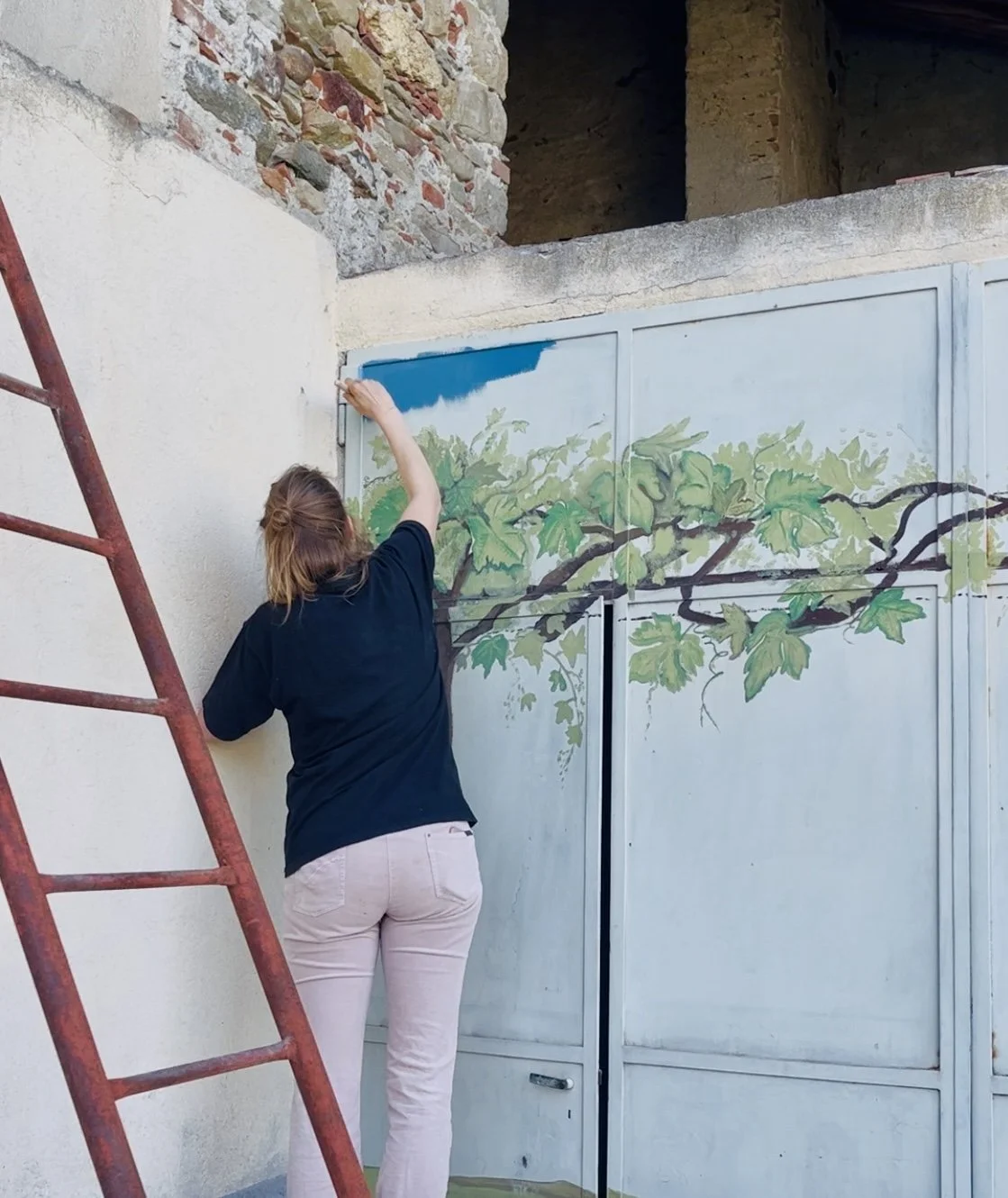 Experimenting with new colours for Amiglia
