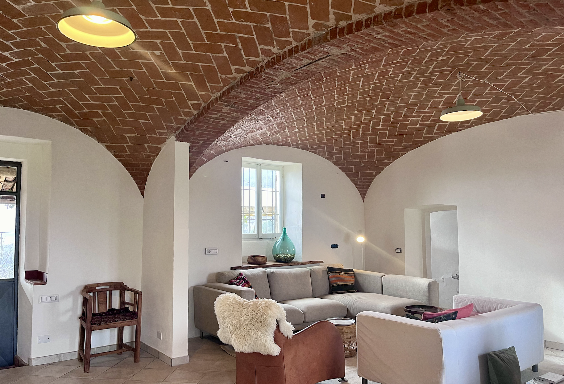 Amiglia's living room