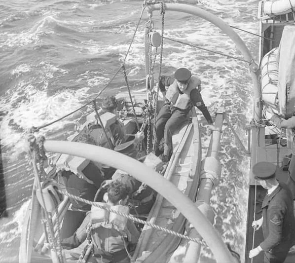 Scratch-building ship’s boats