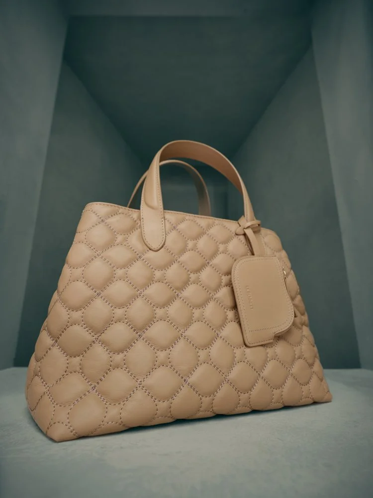 LKB_0725_Still Life_078 .jpg