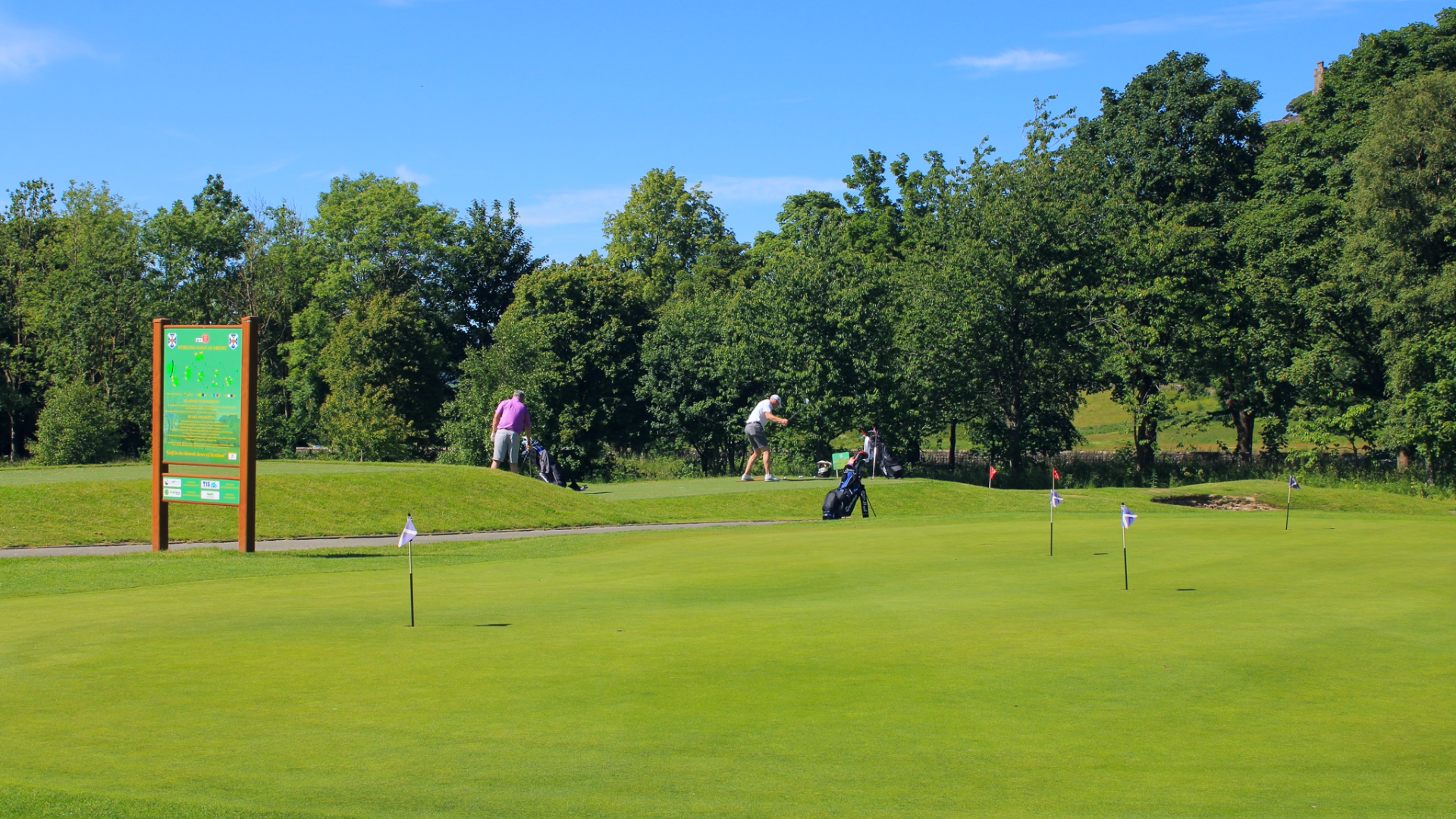 Stirling Golf Club with golfers tee time
