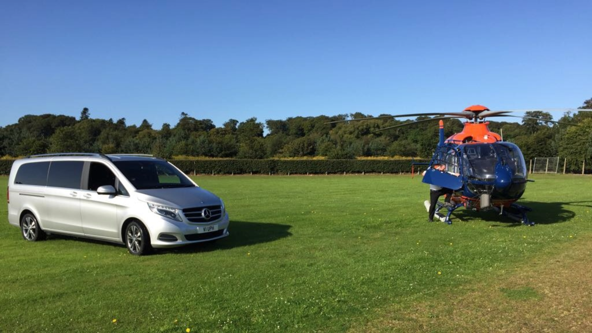 7-seater Mercedes Benz V Class with Helicopter | Ultimate Private Hire