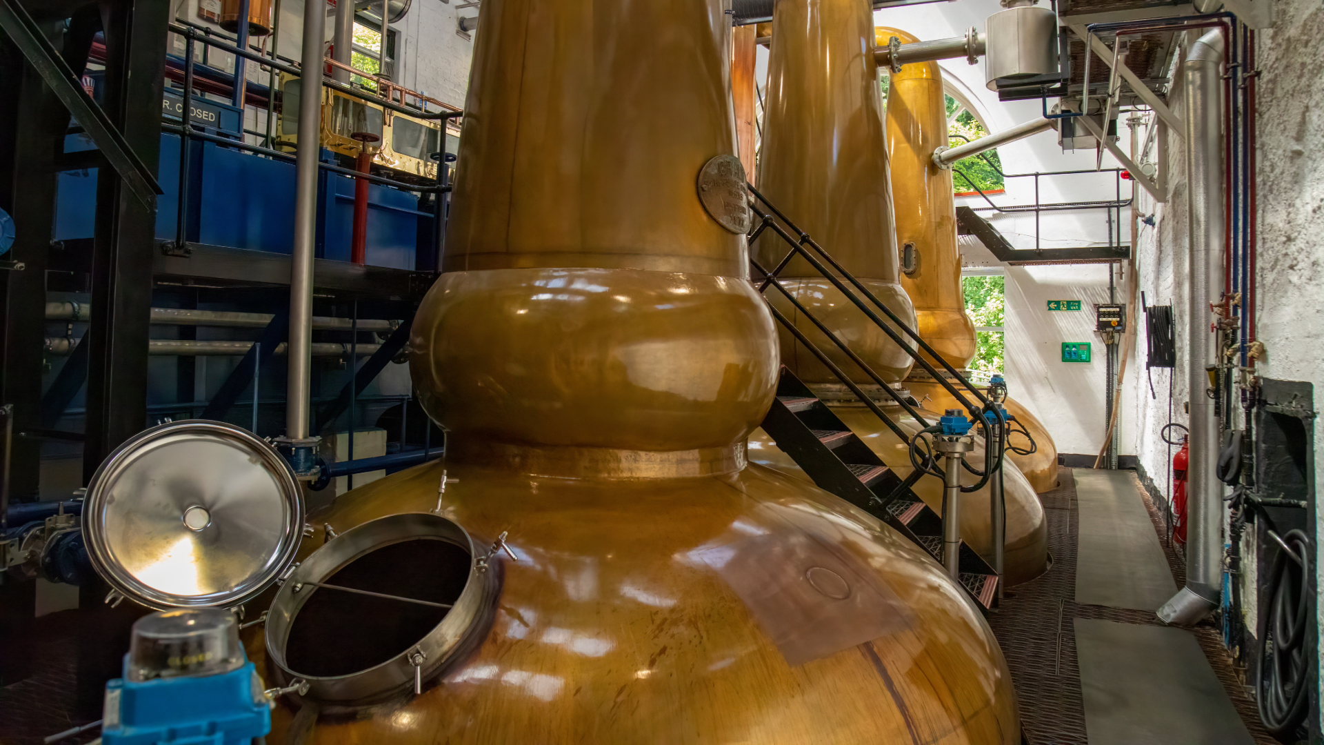Whisky distillery tour in central Scotland