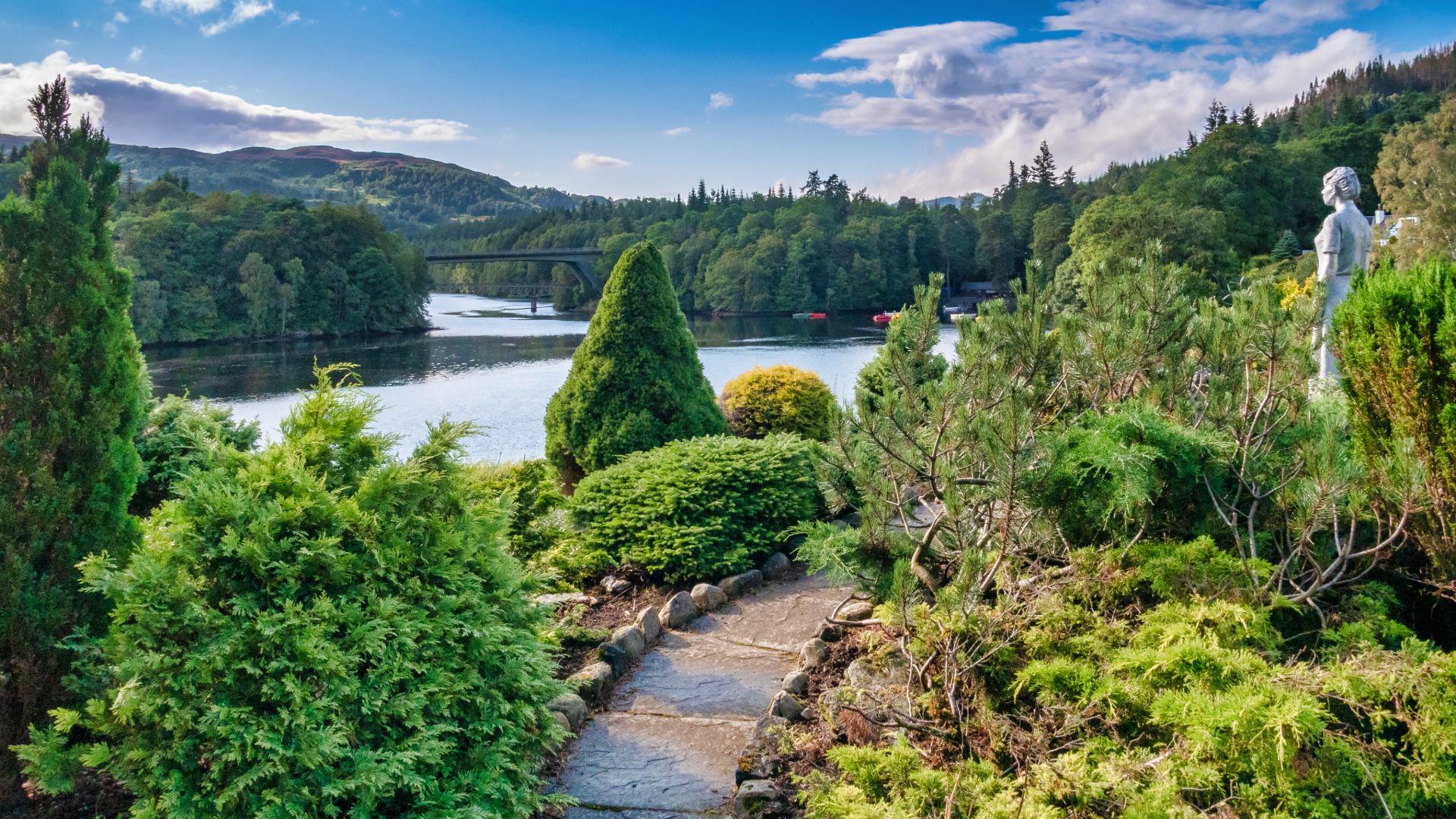Ultimate Private Hire - Pitlochry