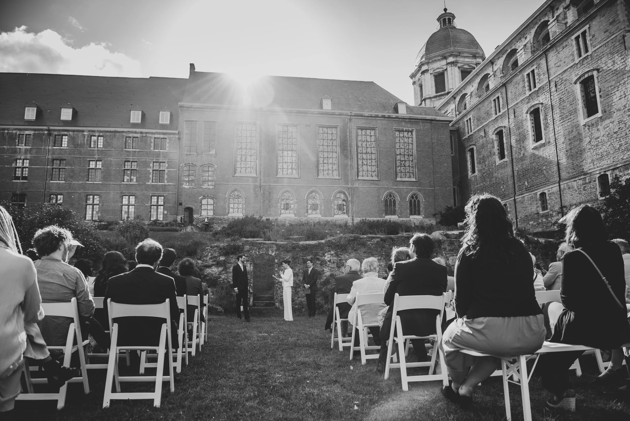 ©GerbrandVanUytvanck_WeddingPaulRebecca_Gent_20220528_261.jpg