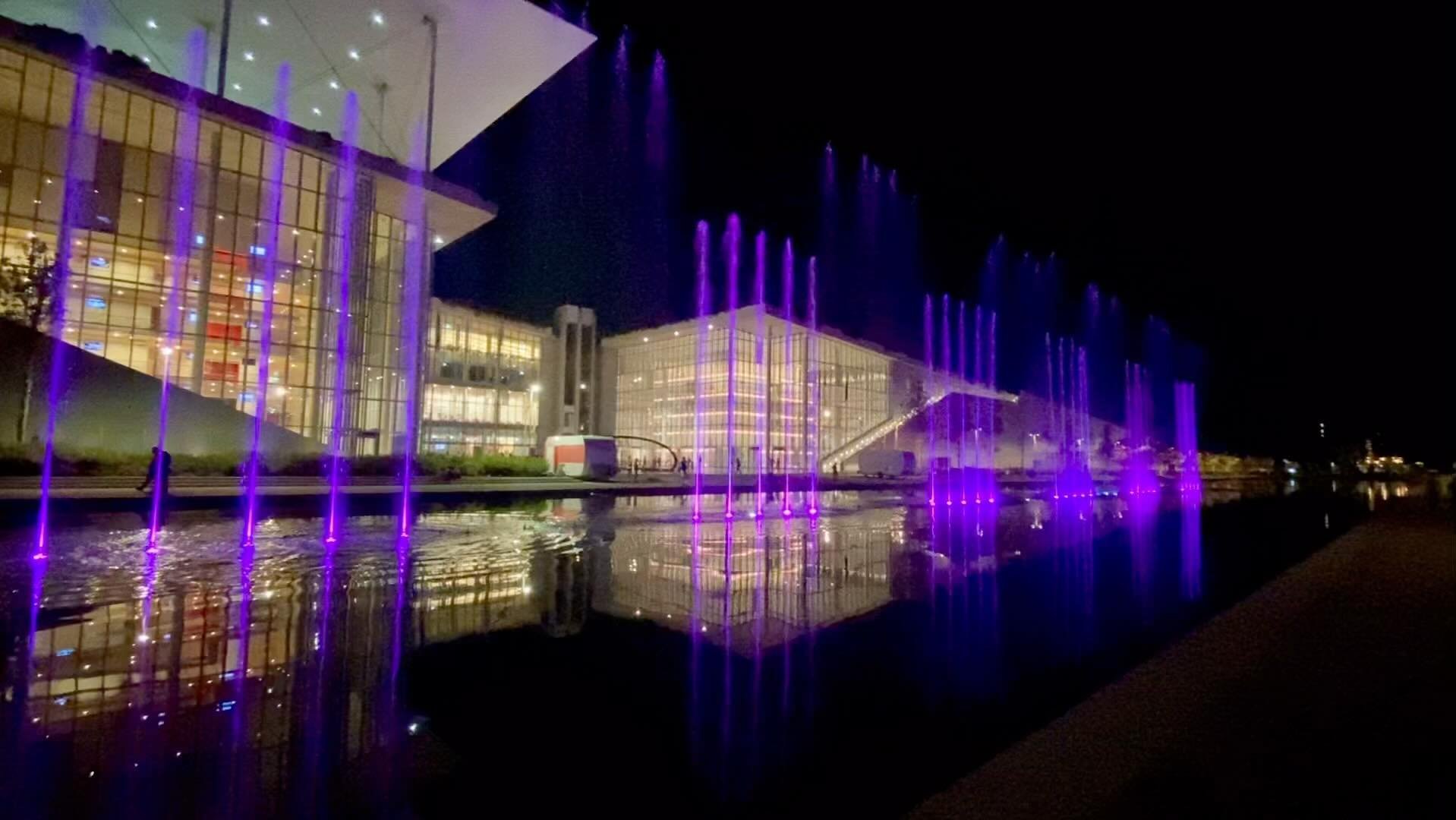 Our favorite dancing fountain !#experience #snfcc #tour #athenianriviera