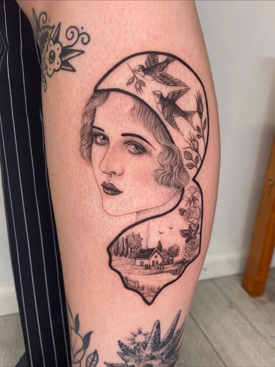 From my flash for @keelstattoos_ thank you so much! 
Swipe for another lady design that&rsquo;s available ✨

#londontattooartist #finelinetattooartist #ladytattoo #ladyheadtattoo #contemporarytattoo