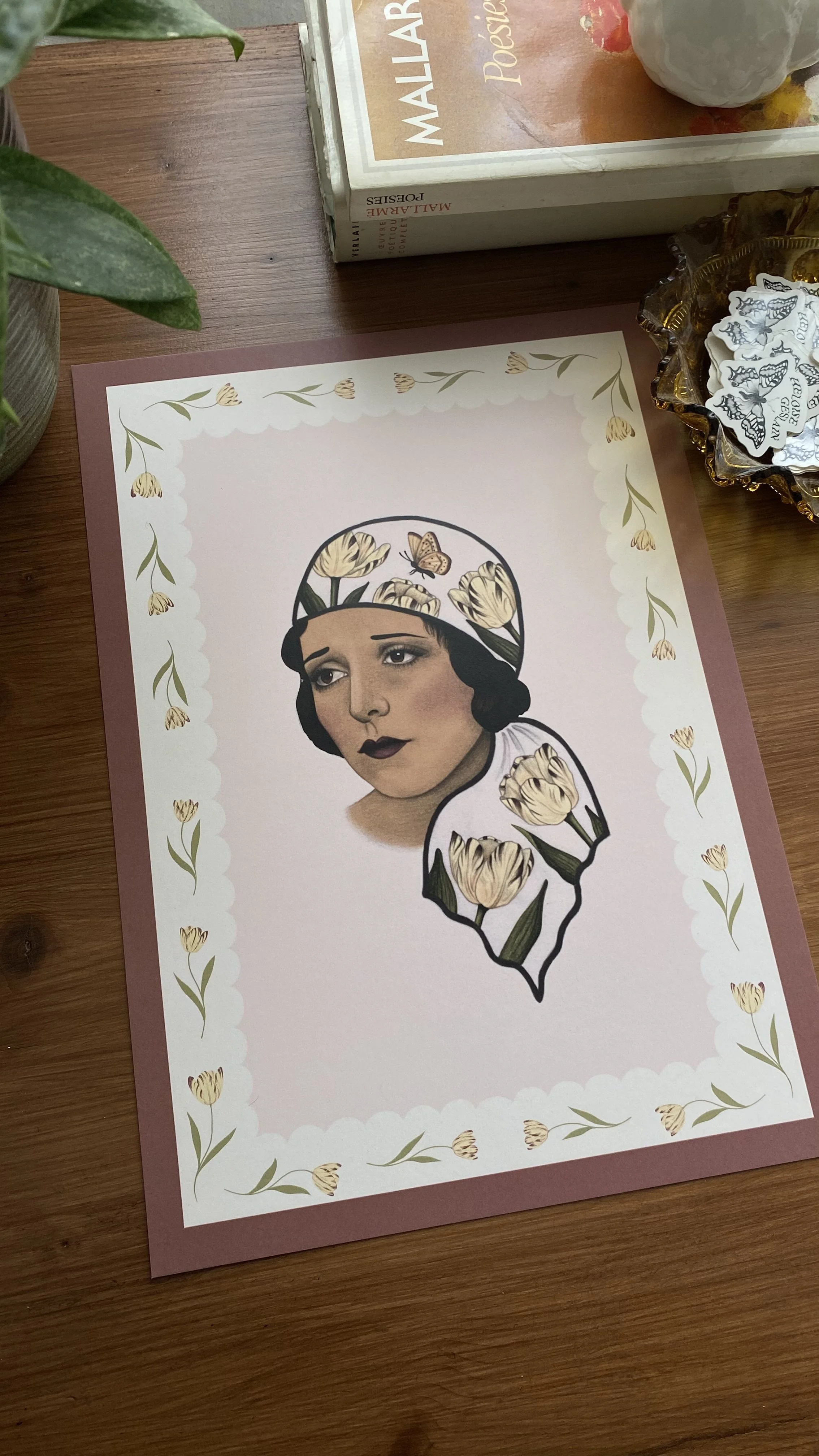 Tulip lady (preorder)