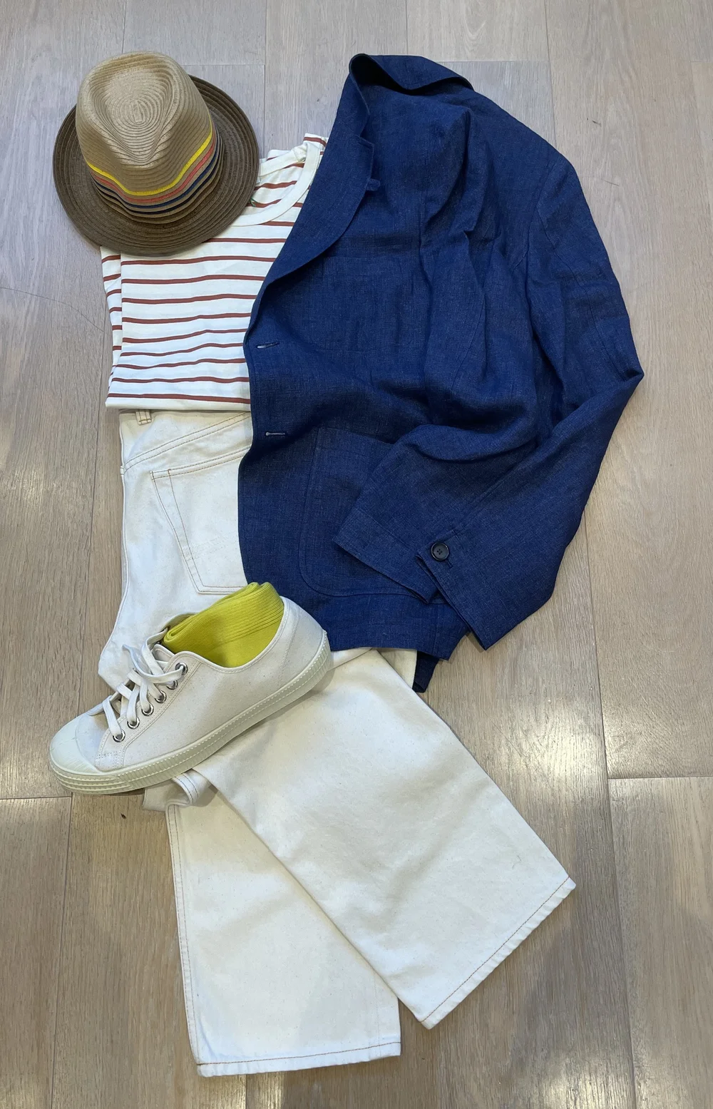 Summer look with t-shirt