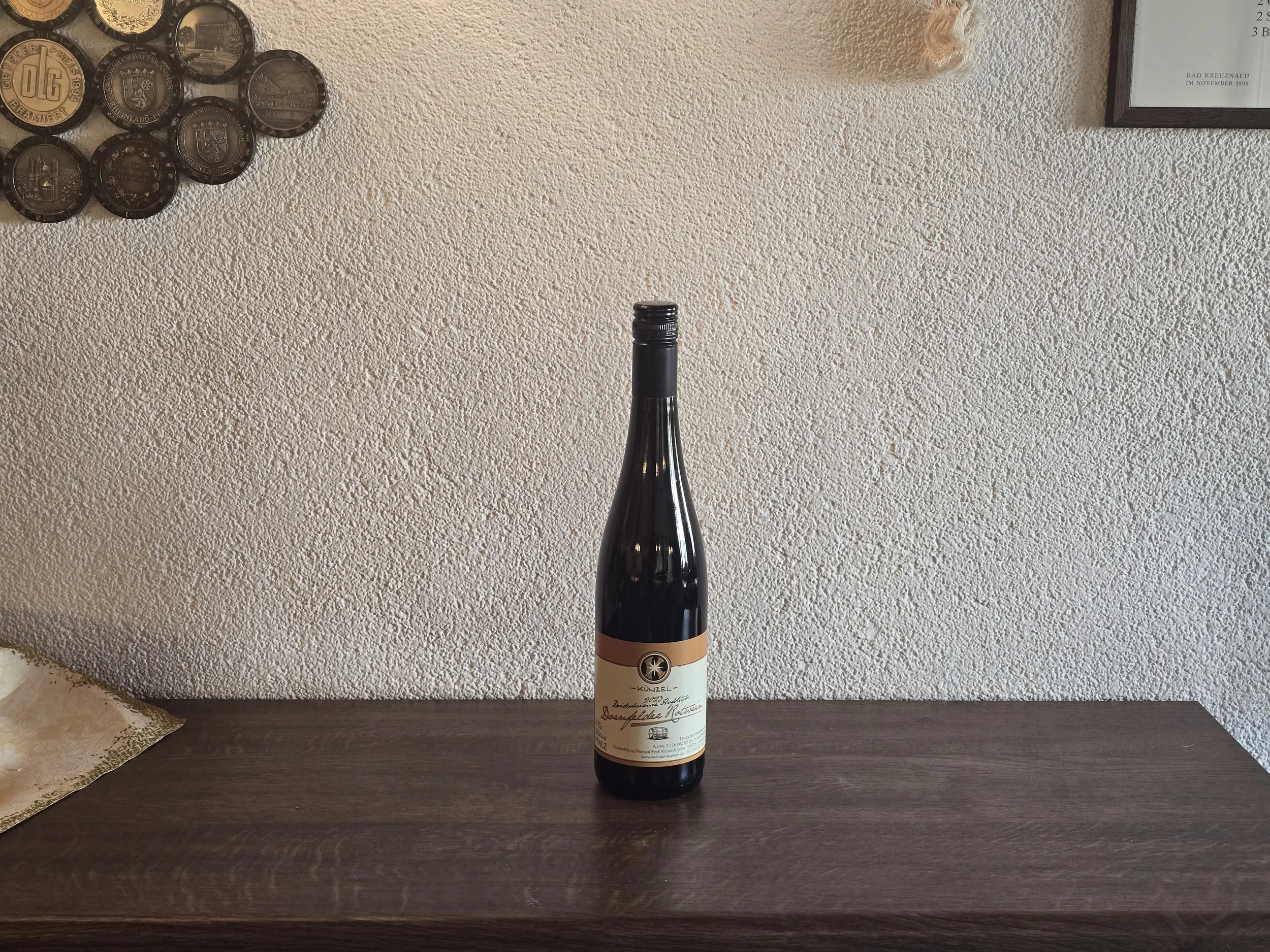 Dornfelder Rotwein