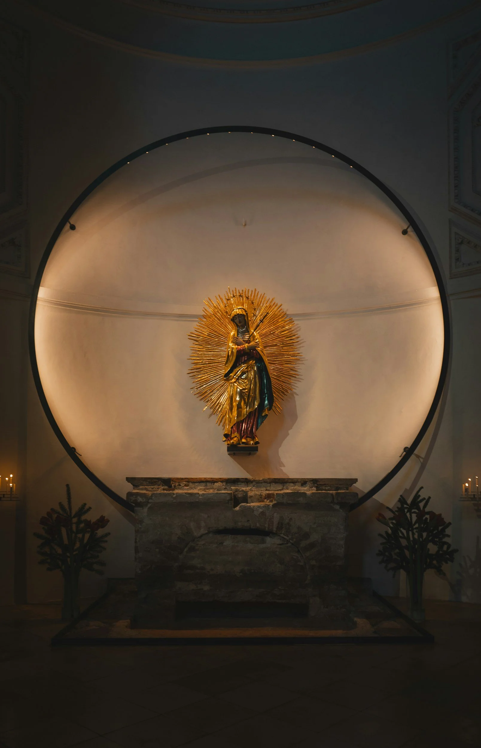 Santería (Lucumí) – Cuba’s Sacred Fusion of Orishas and Saints