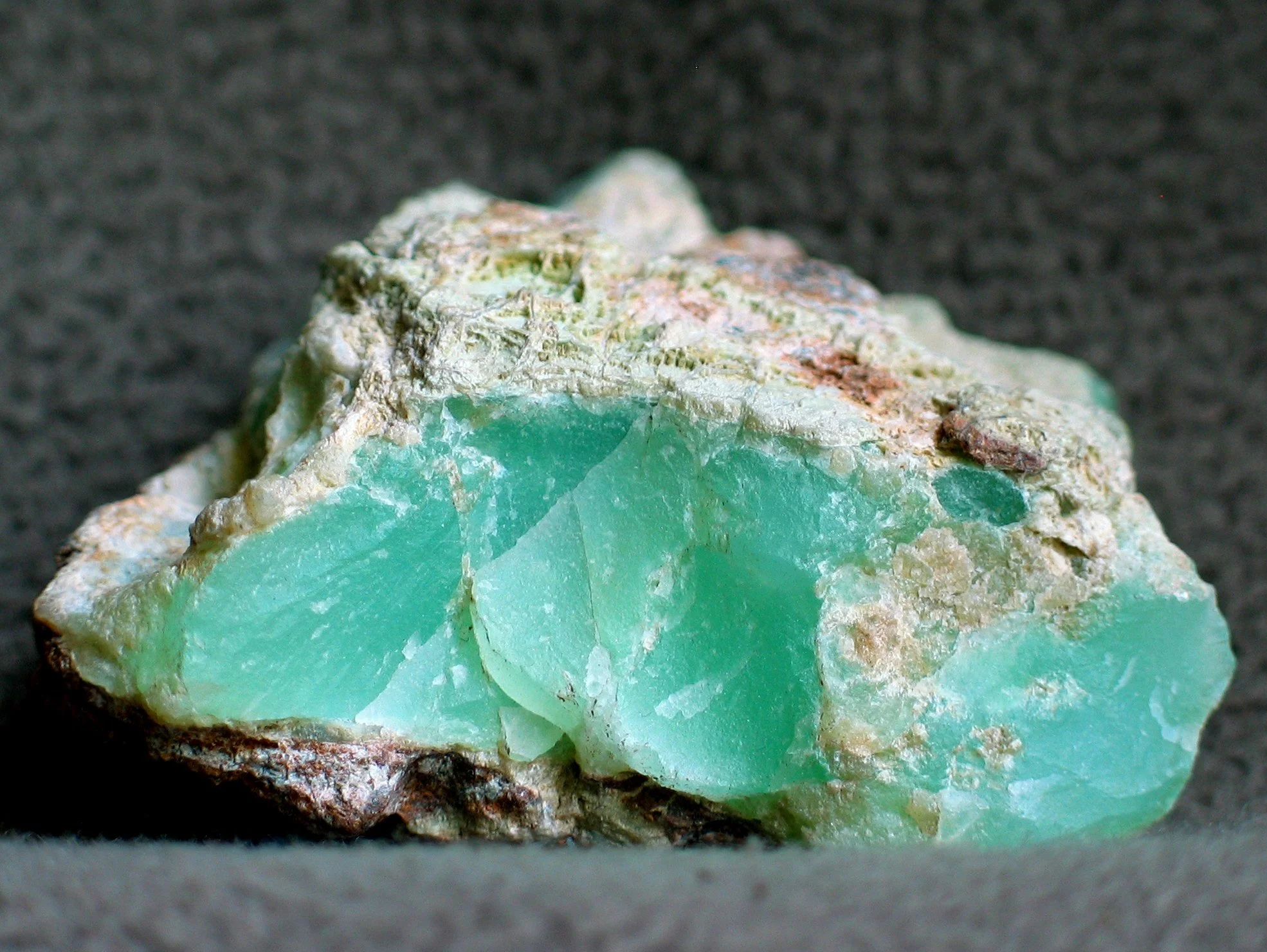 CHRYSOPRASE