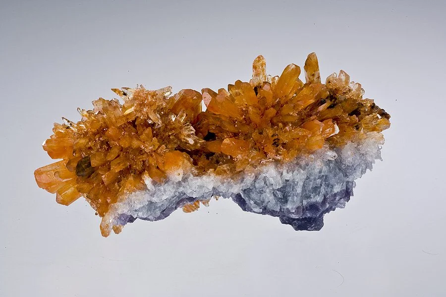 CREEDITE