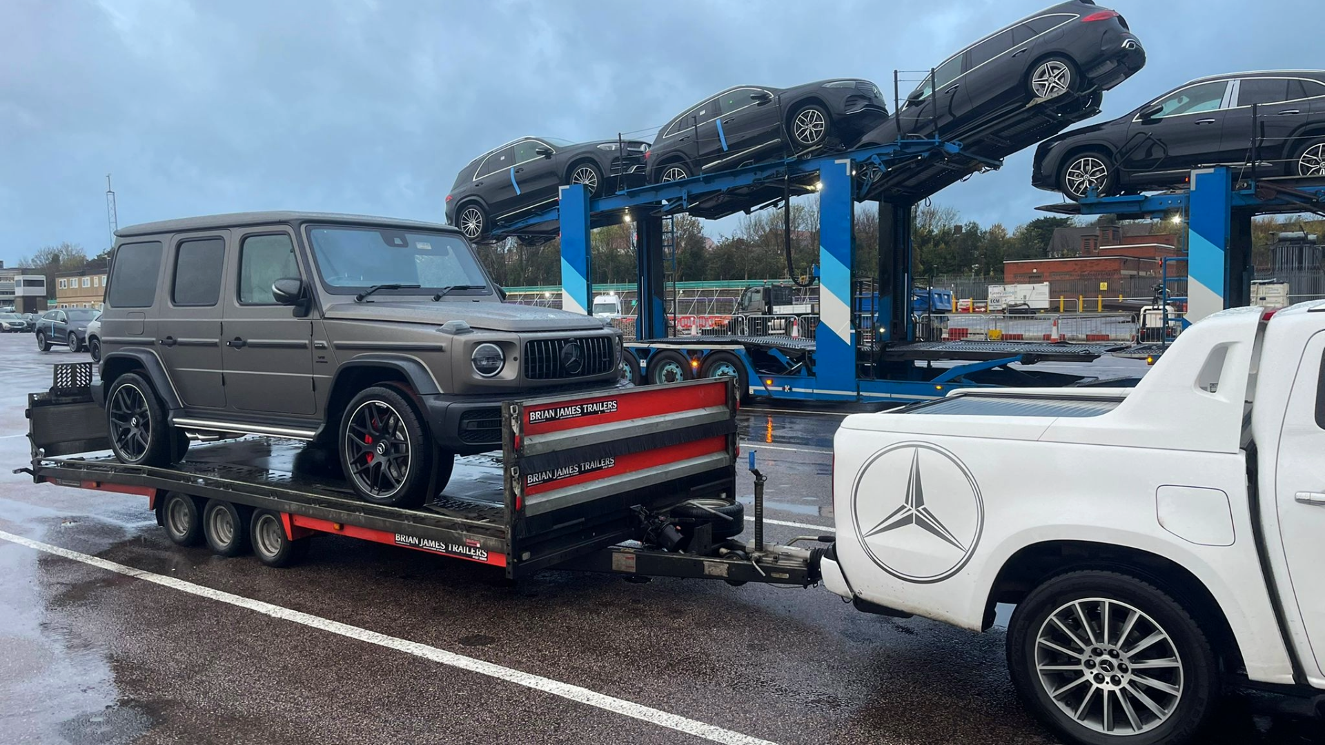 Why Businesses Across the UK Trust UPH for B2B Vehicle Logistics