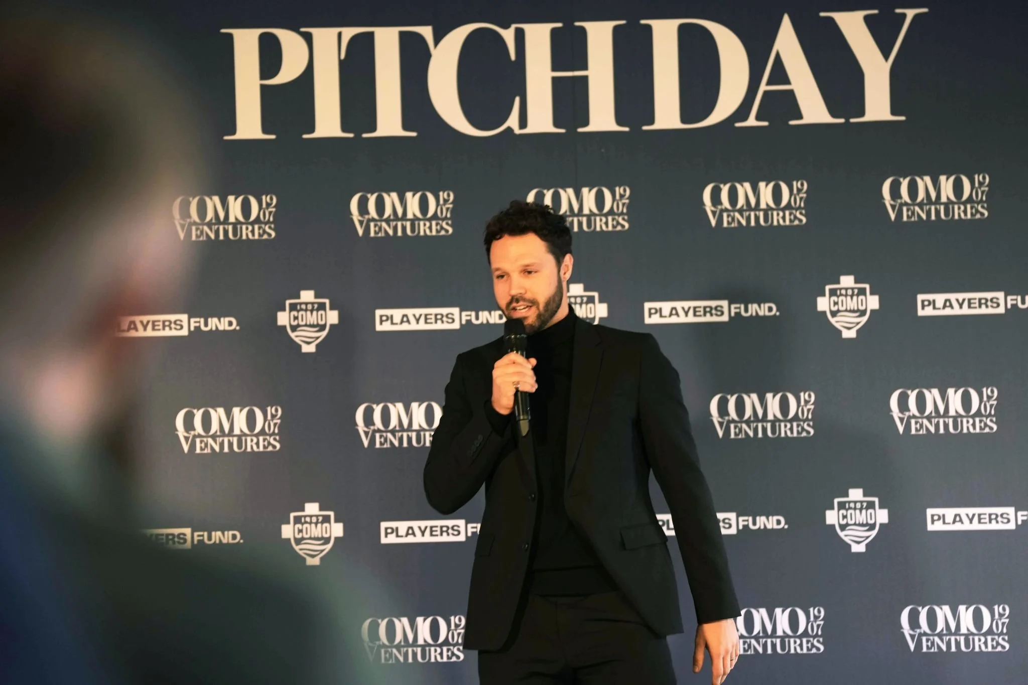 Pitch Como.jpeg