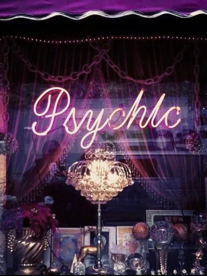 For nearly 25 years, Sean has been reading tarot, a practice that&rsquo;s become both his passion and his calling. 💫 We&rsquo;re lucky to have him as one of our original New Orleans readers &mdash; he&rsquo;s been with Luv Collective since the early