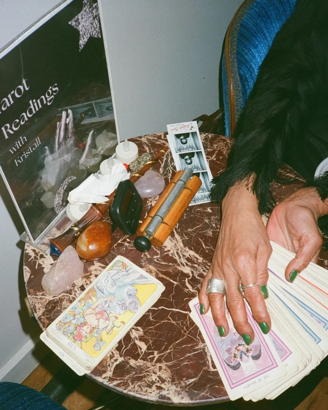 These are some tablescapes that we luv 🕯️

not styled to be perfect. styled to feel something.

with spring around the corner, lately we&rsquo;ve been inspired by candle light, soft color, real texture, a little chaos &amp; of course some romance ❤️