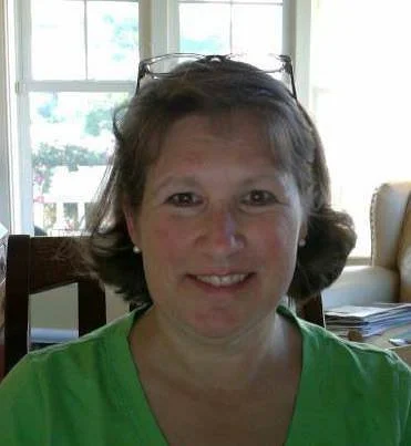 Joanne Abate headshot.jpg