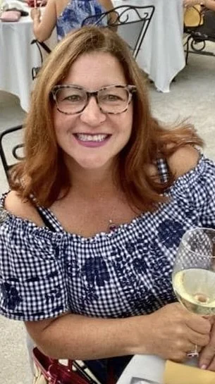 Cheryl Golden headshot.jpeg