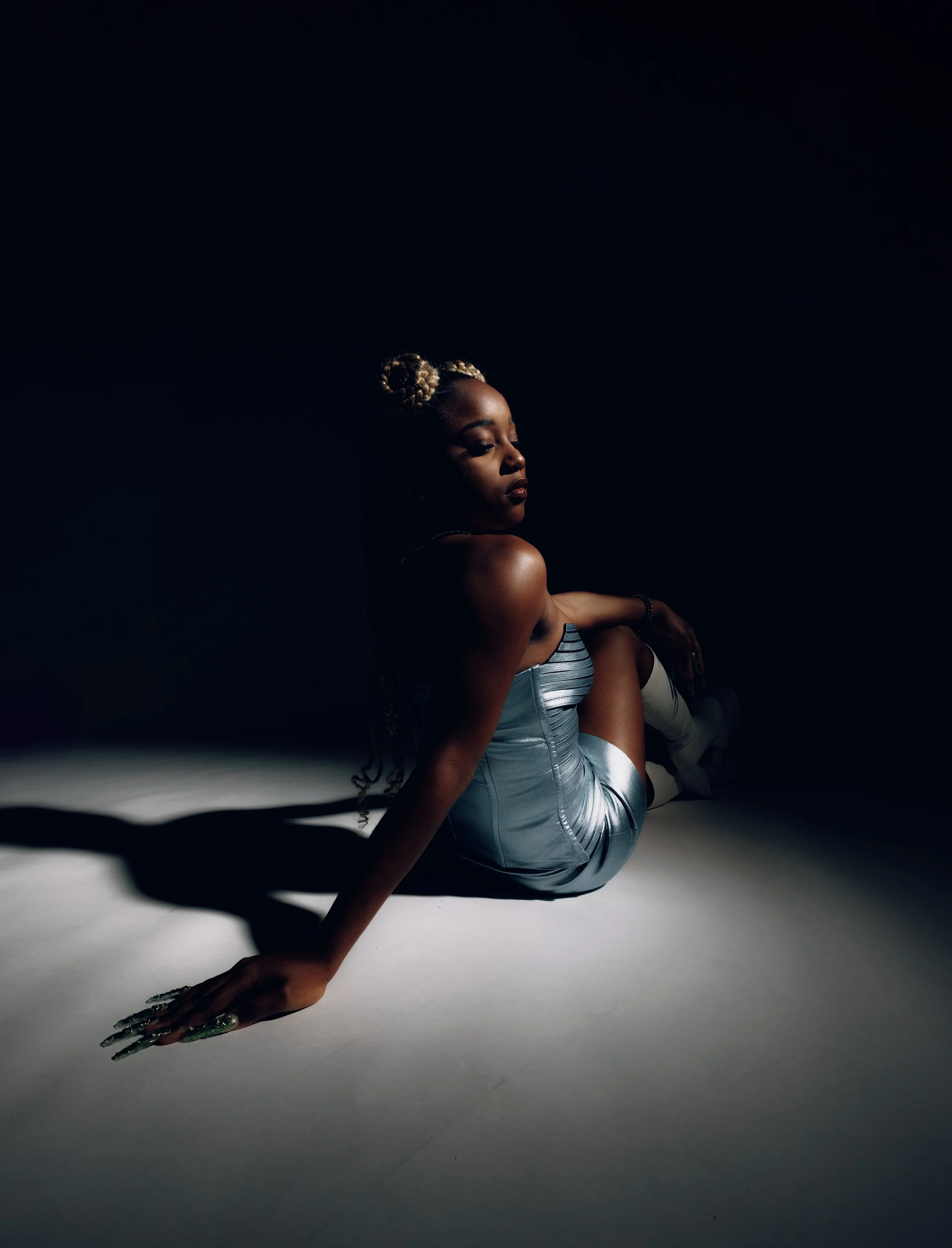 STUDIO MAUREEN-1300 2.jpg