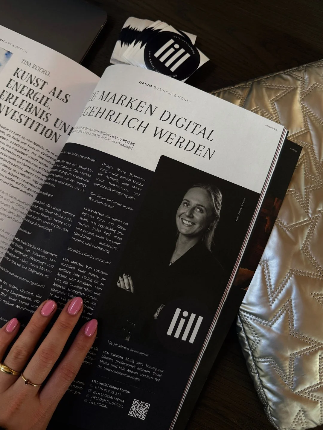 Inspiration findet nicht nur online statt.
Manchmal im Feed, manchmal zwischen Magazinseiten oder in einem guten Gespr&auml;ch.
Wichtig ist nur: offen bleiben und genau hinschauen. ✨

#lillsocialmedia