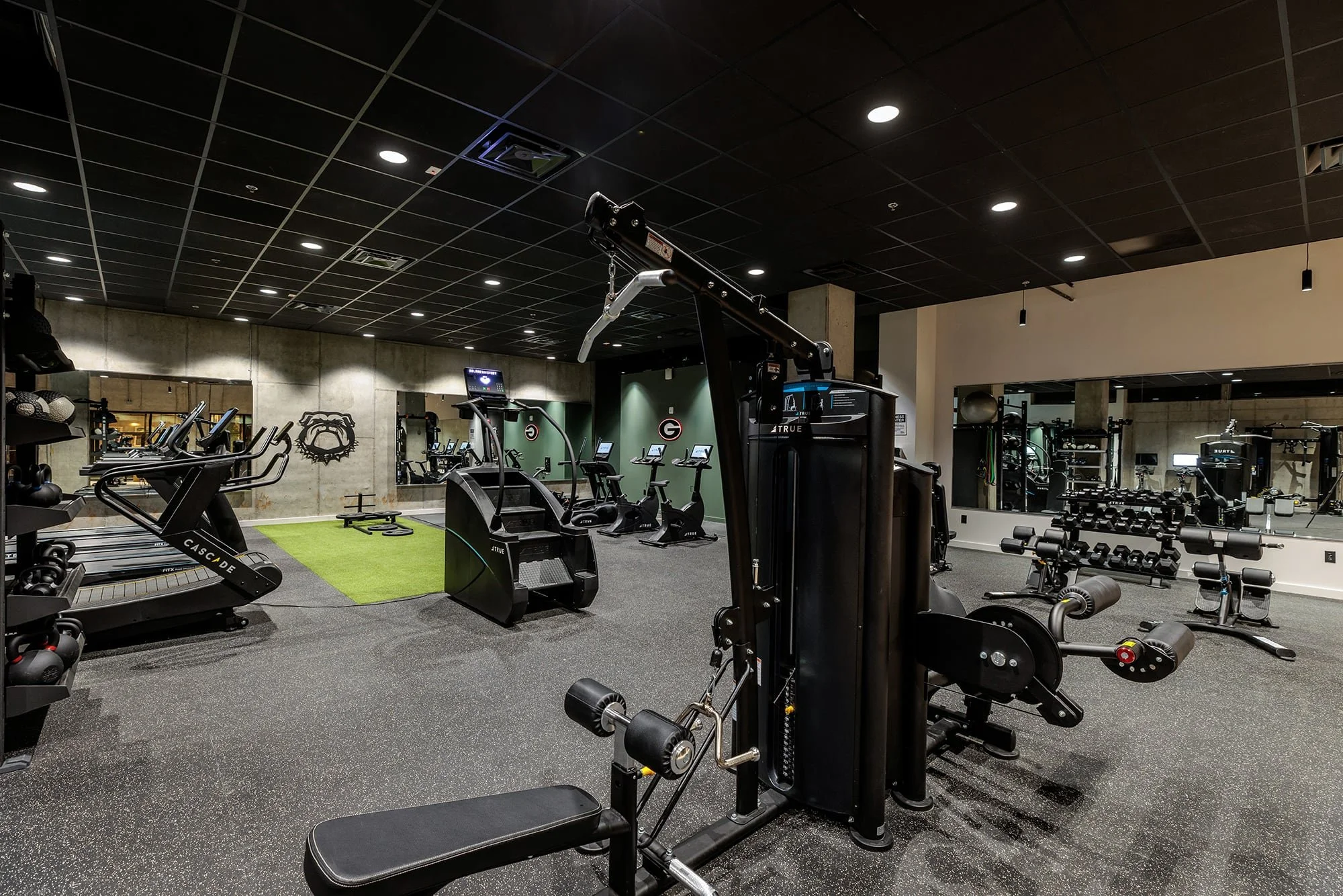 1785_CLUB_gym_45.jpg