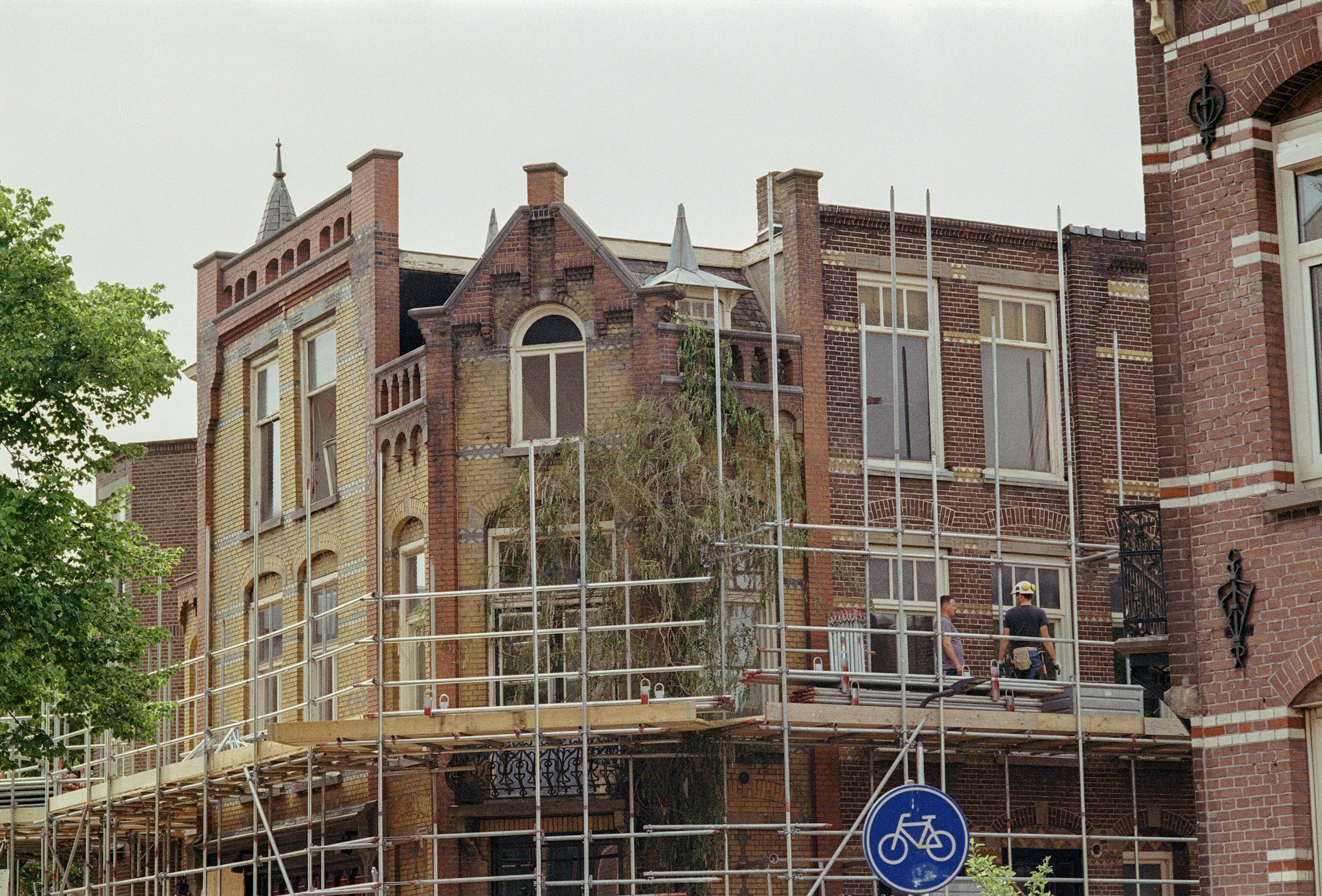 Why UK Builders Fail So Often: An In-Depth Analysis