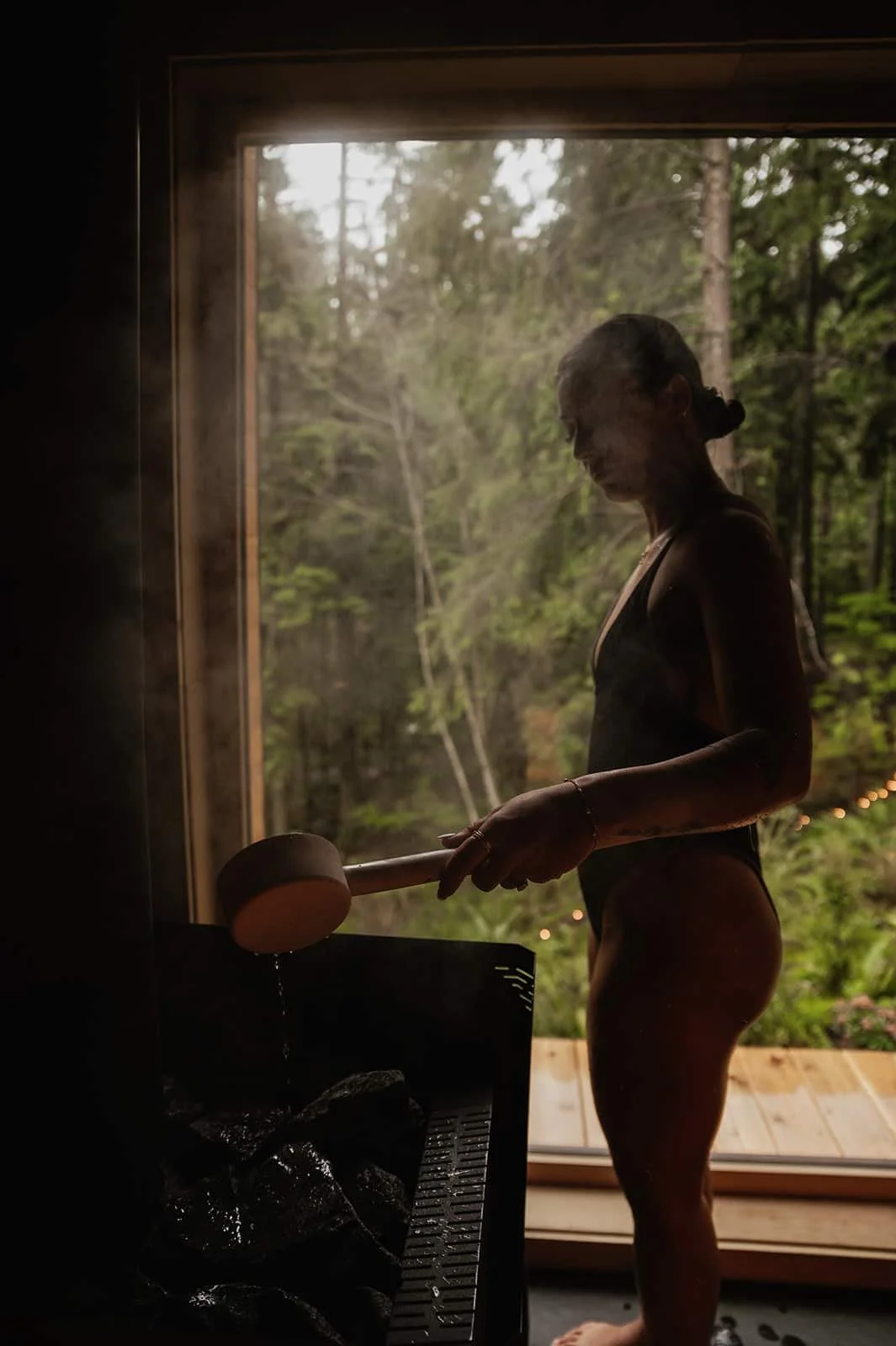 Can a Sauna and Cold Plunge Improve Sleep Quality and Mood? Here's What the Research Says