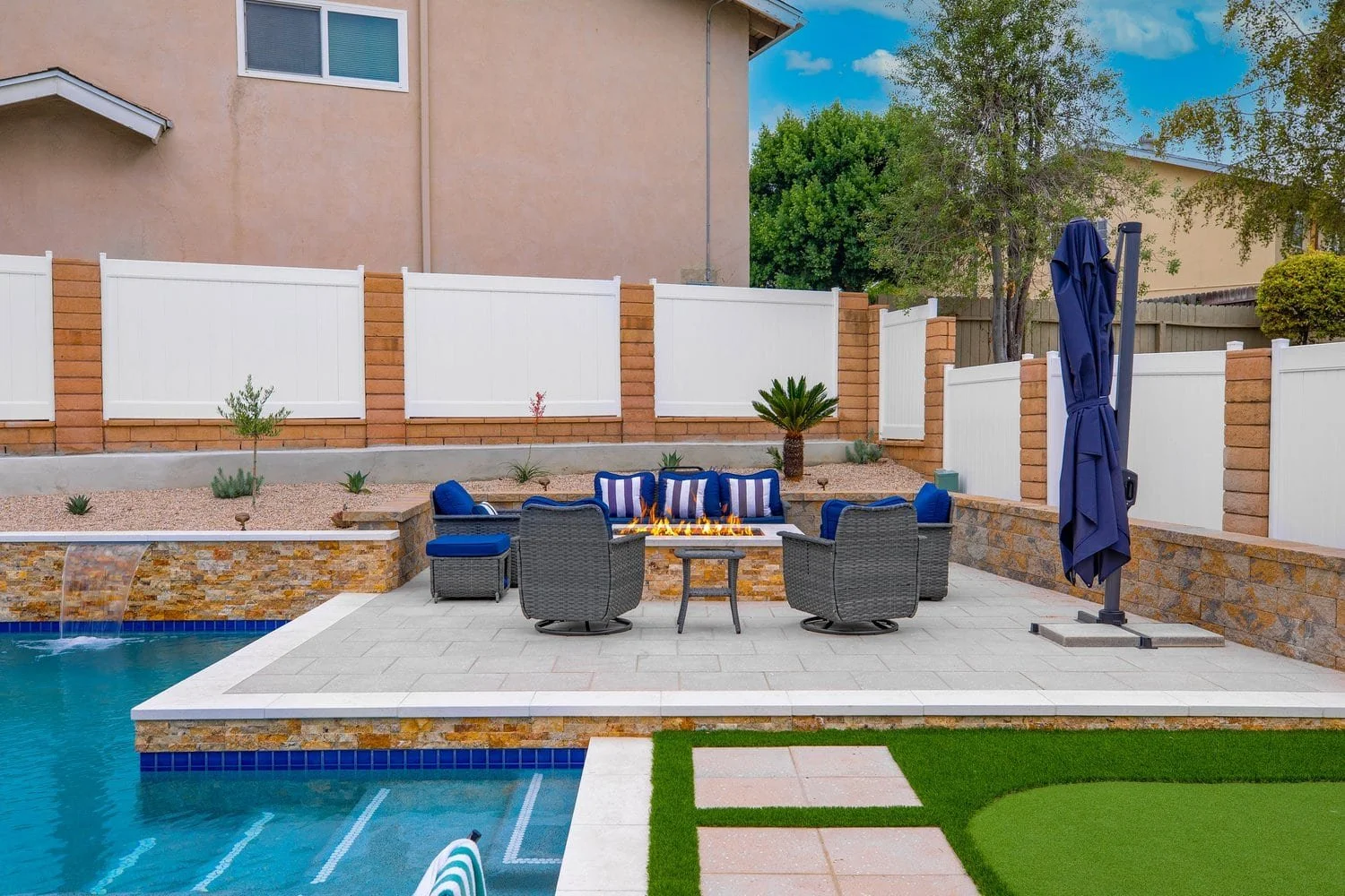 fullerton lounge area next to putting green.jpg