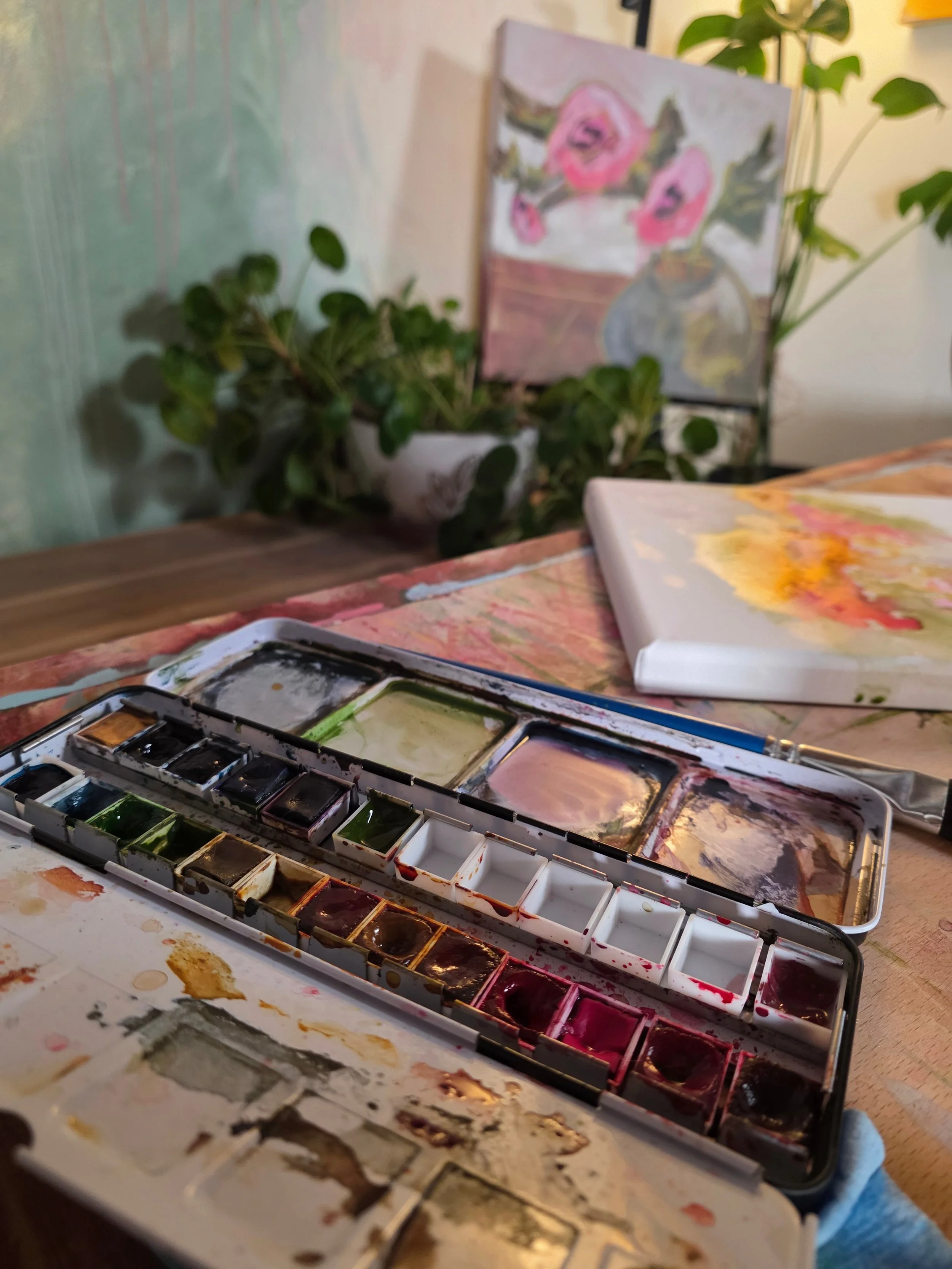 jennifer-mehling-watercolor-palette-studio-process.jpg