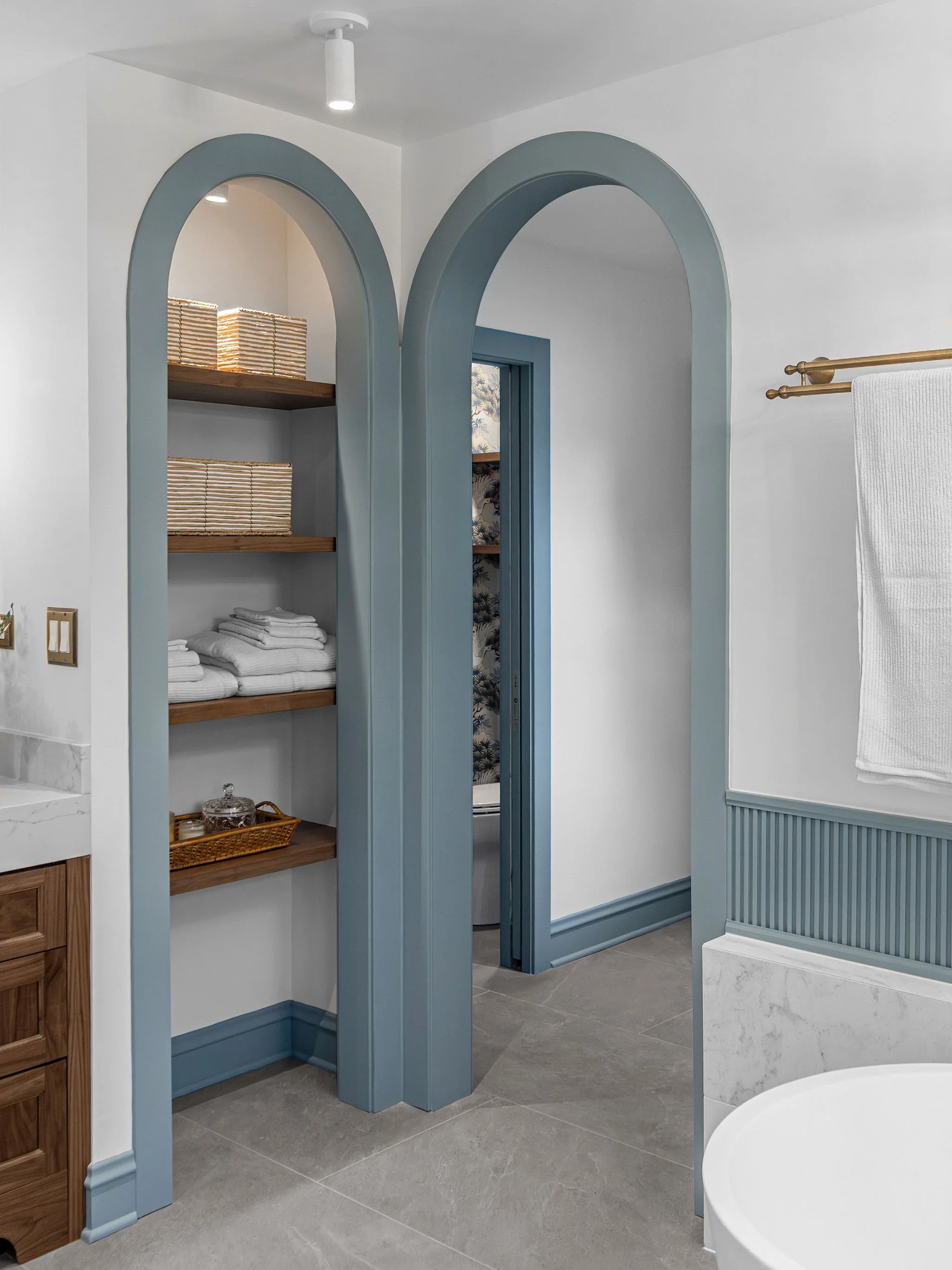 DANETPhotography_BrandeisInteriors_MasterBathroom_06.jpg