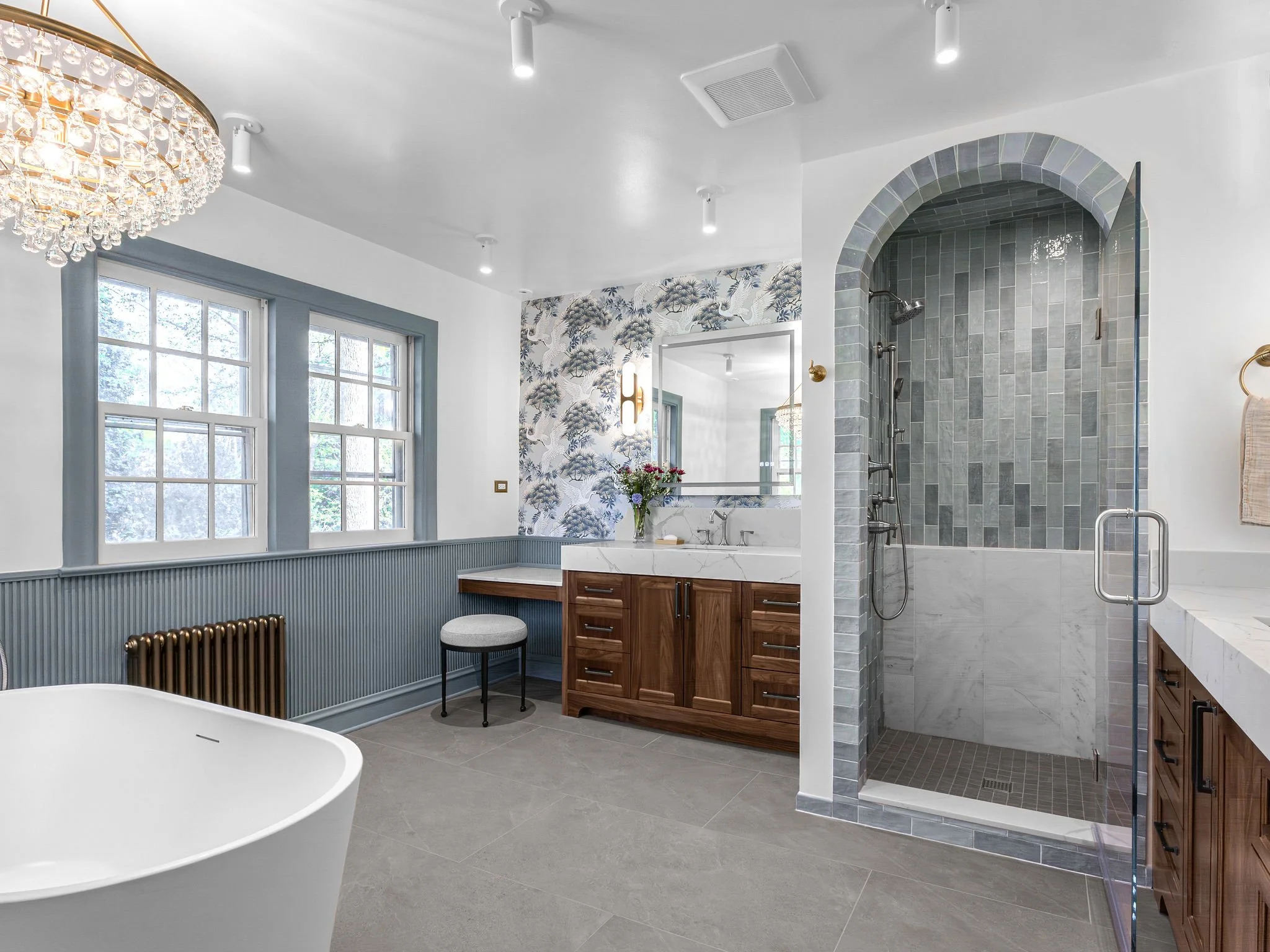 DANETPhotography_BrandeisInteriors_MasterBathroom_01.jpg