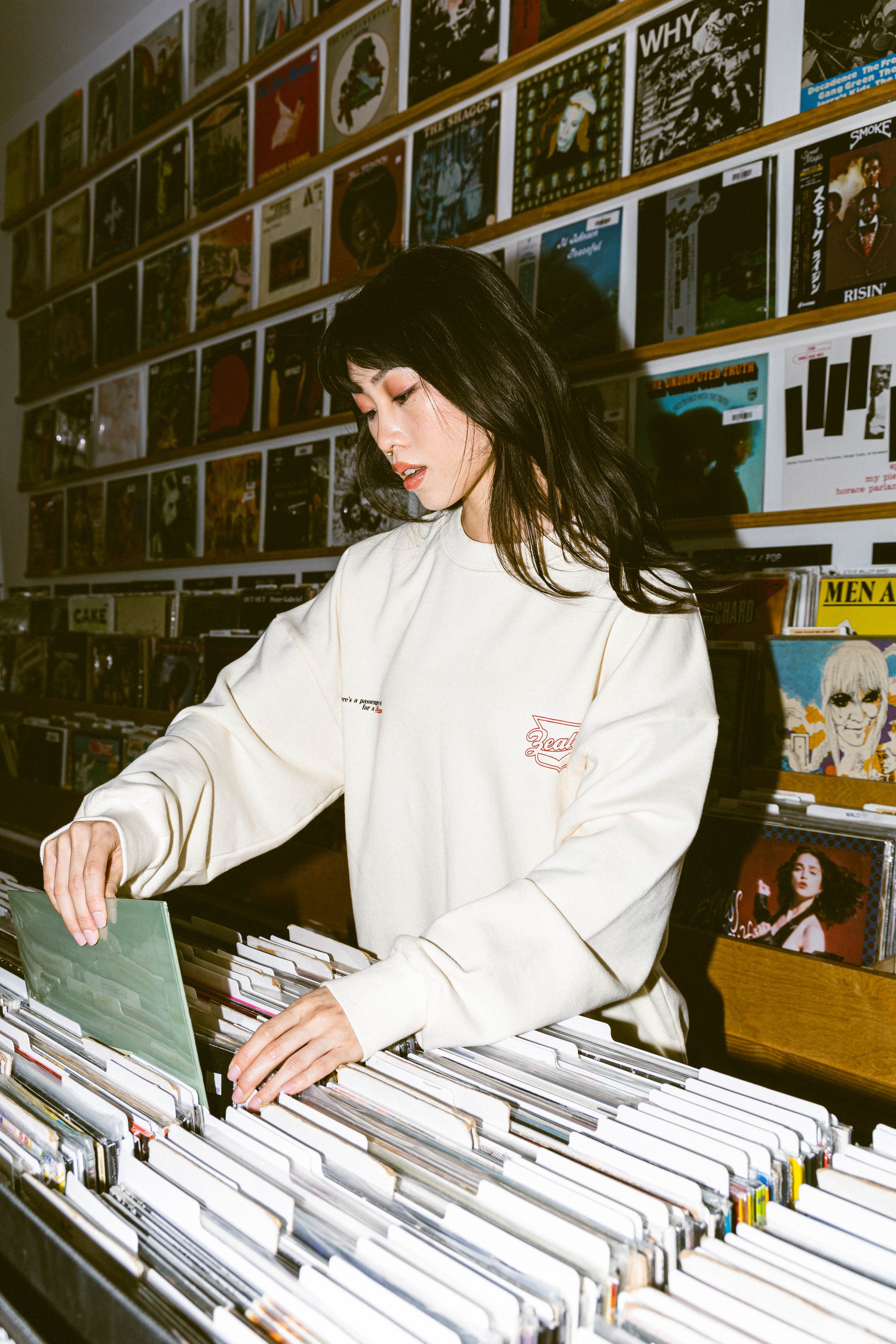 Zealots sweater launch