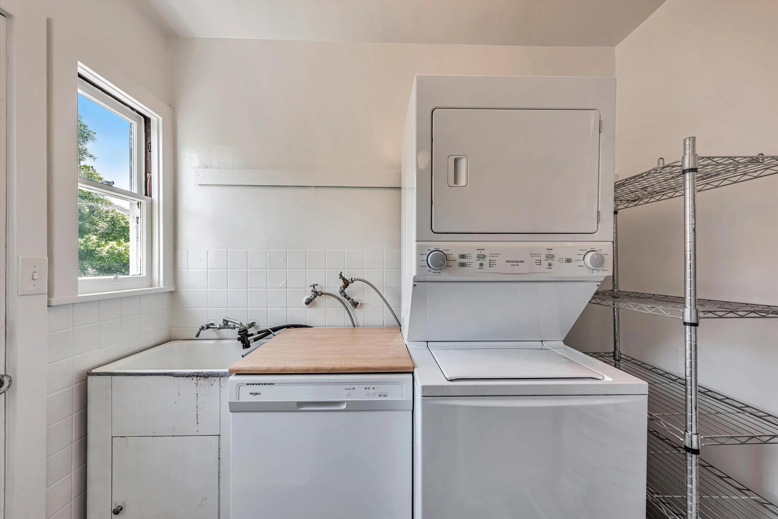 34_F8_1944108thAvenue_045.JPG